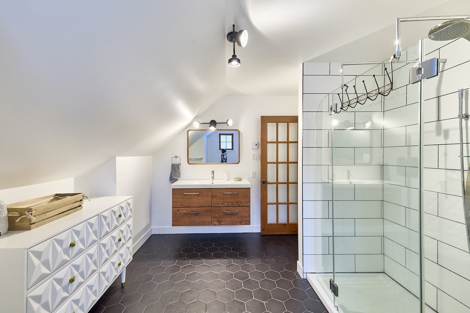 Salle de bains attenante à la CCP