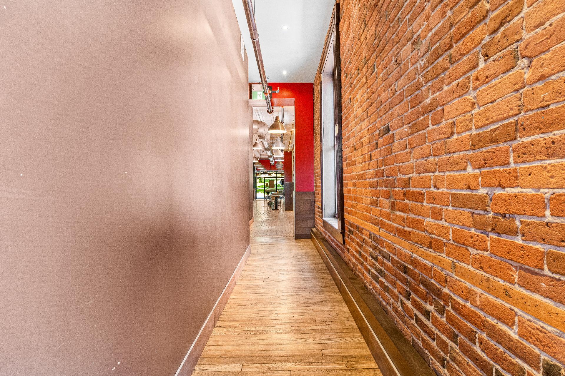 PASAGEWAY