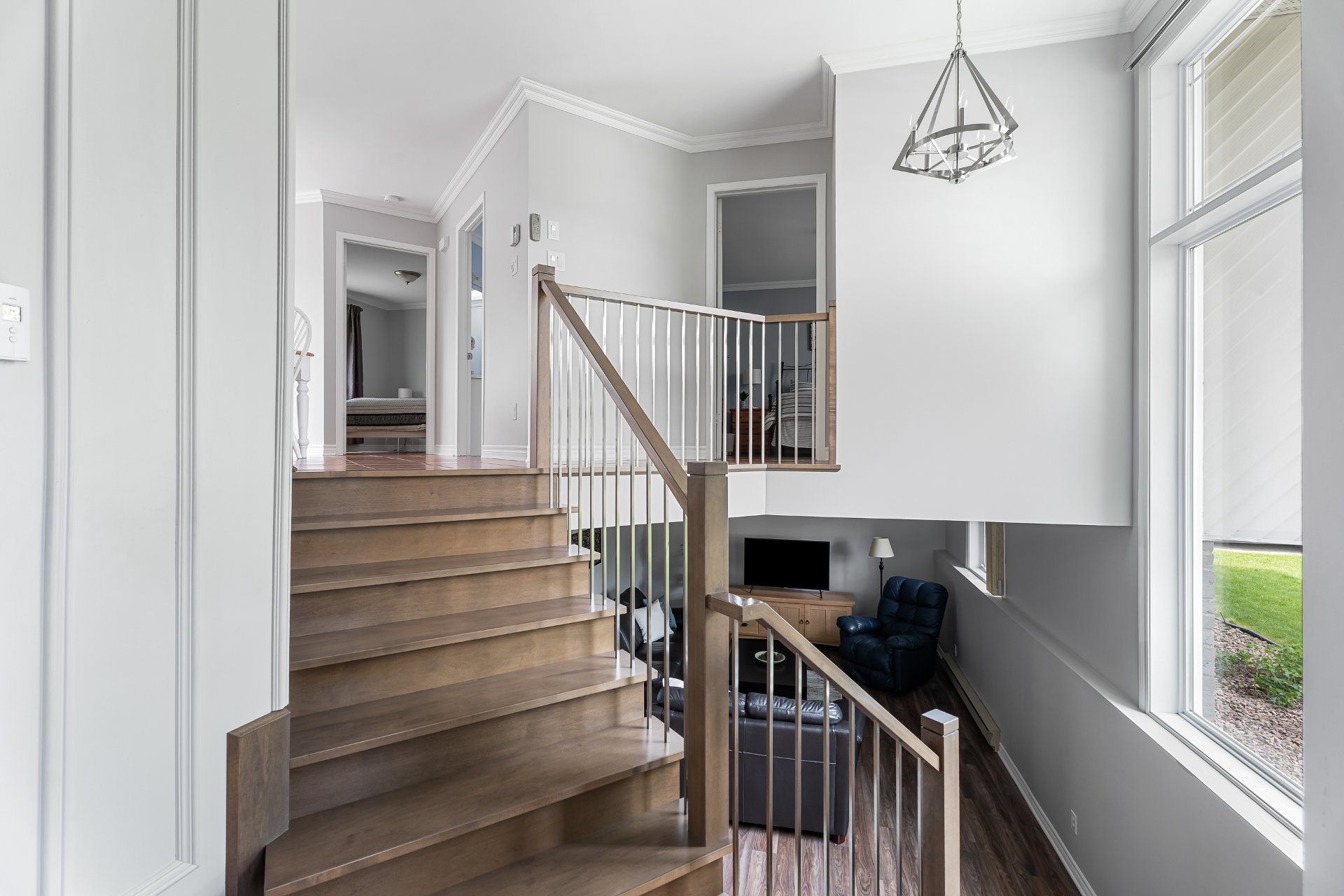Photo - Hallway
