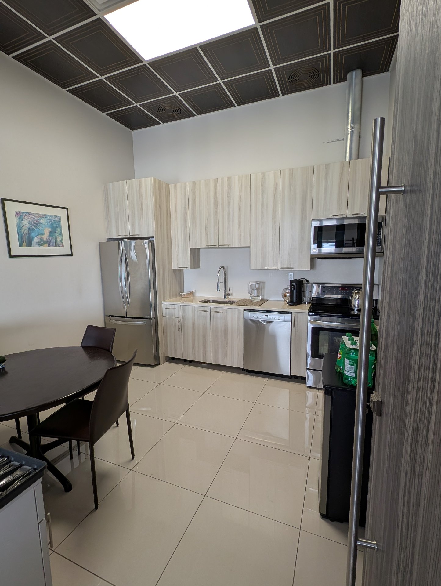 Photo - Kitchen