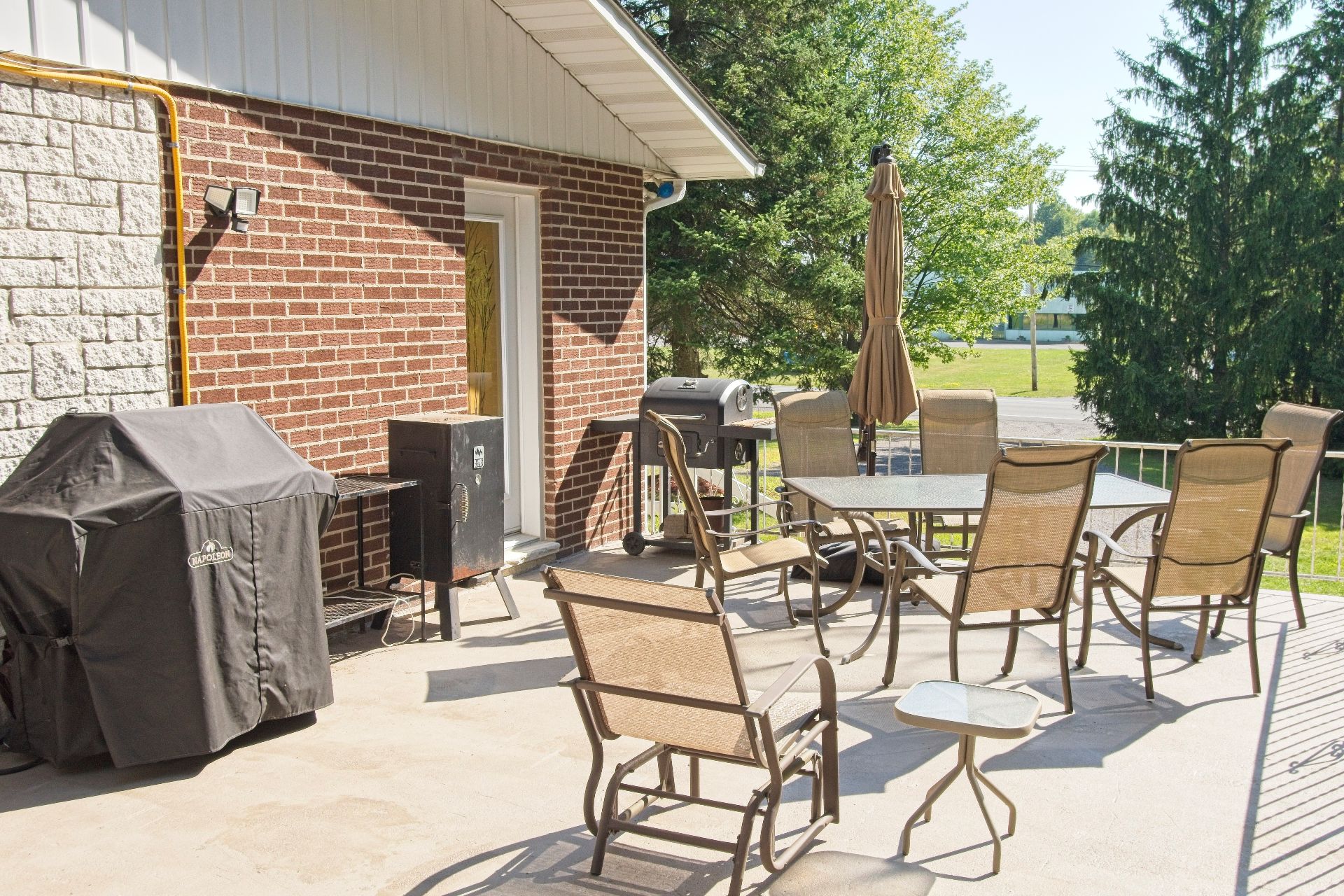 Photo - Patio