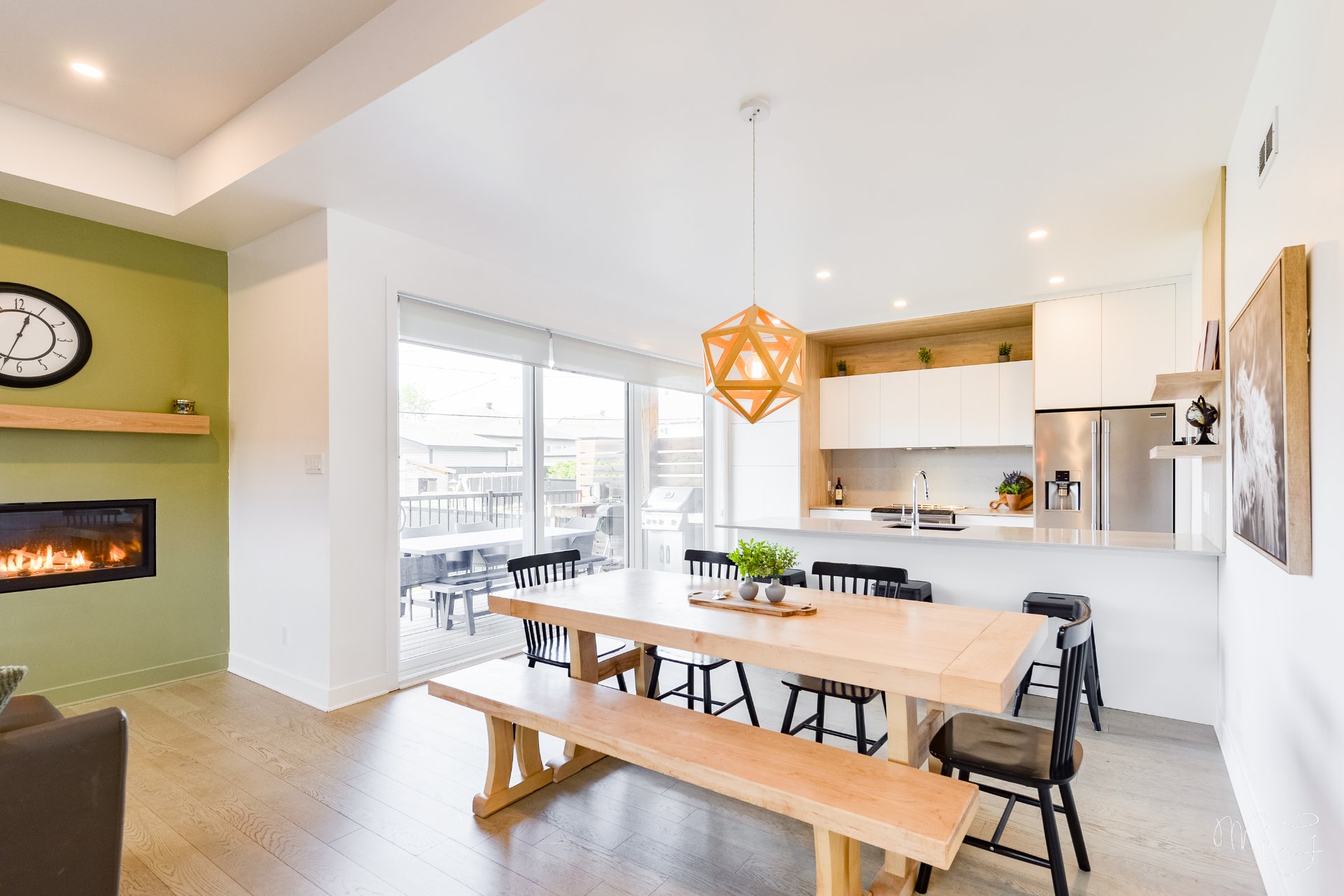 Photo - Dining room