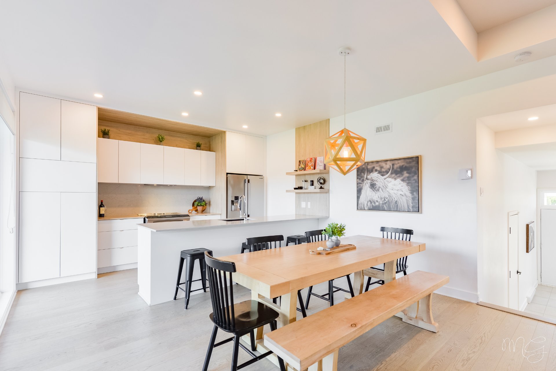 Photo - Dining room