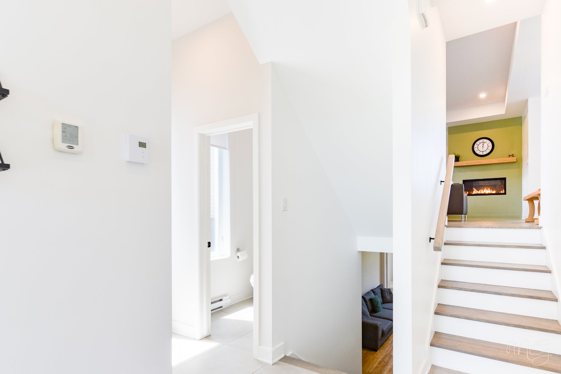 Photo - Corridor