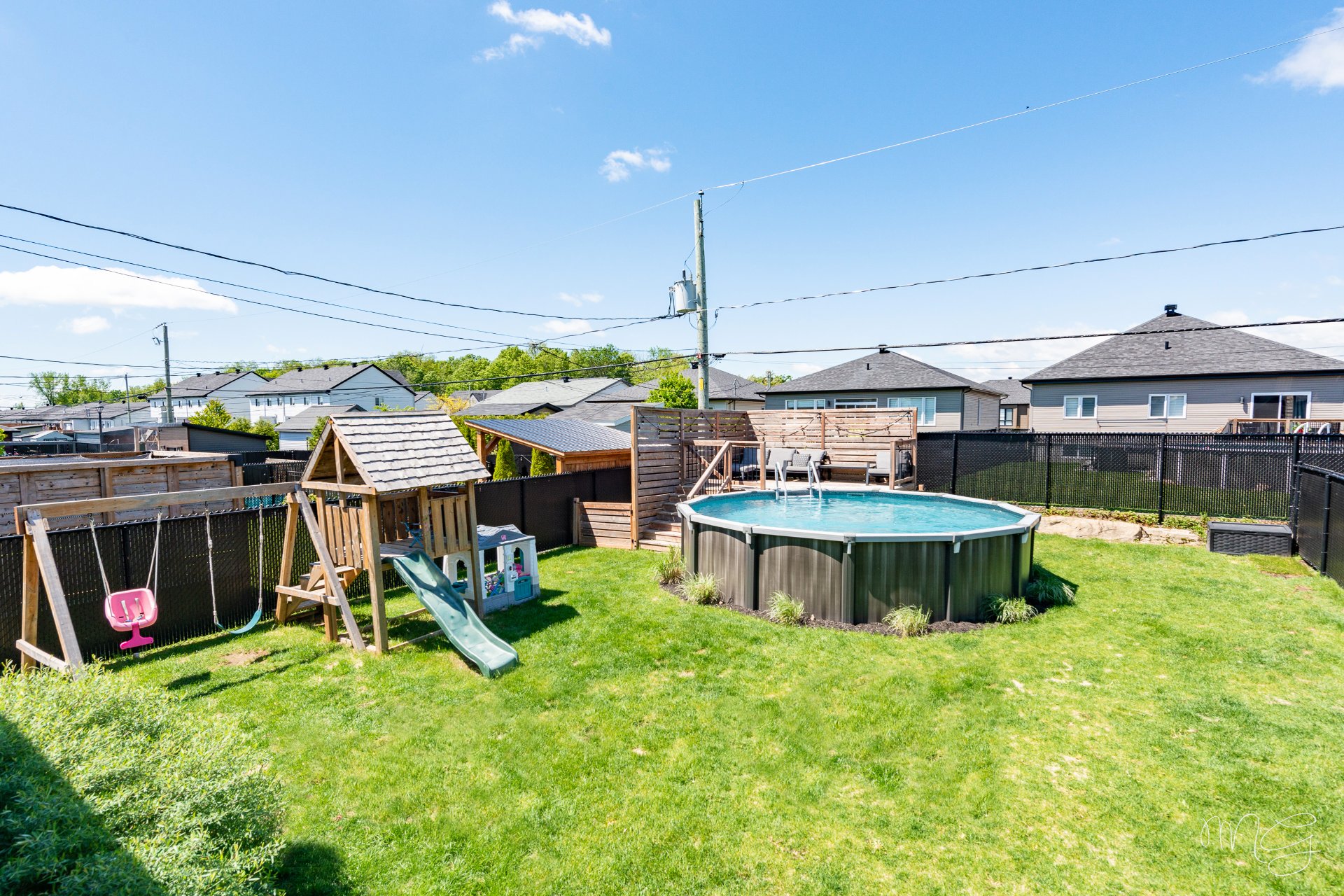 Photo - Backyard