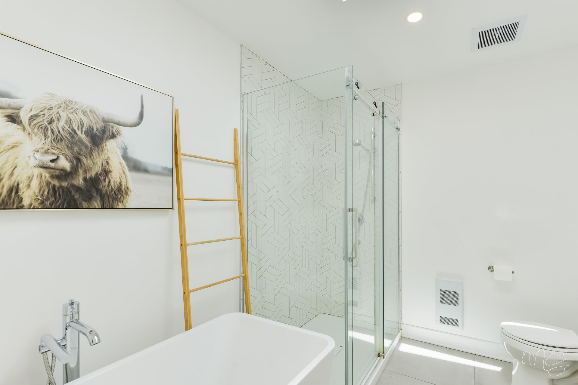 Photo - Bathroom