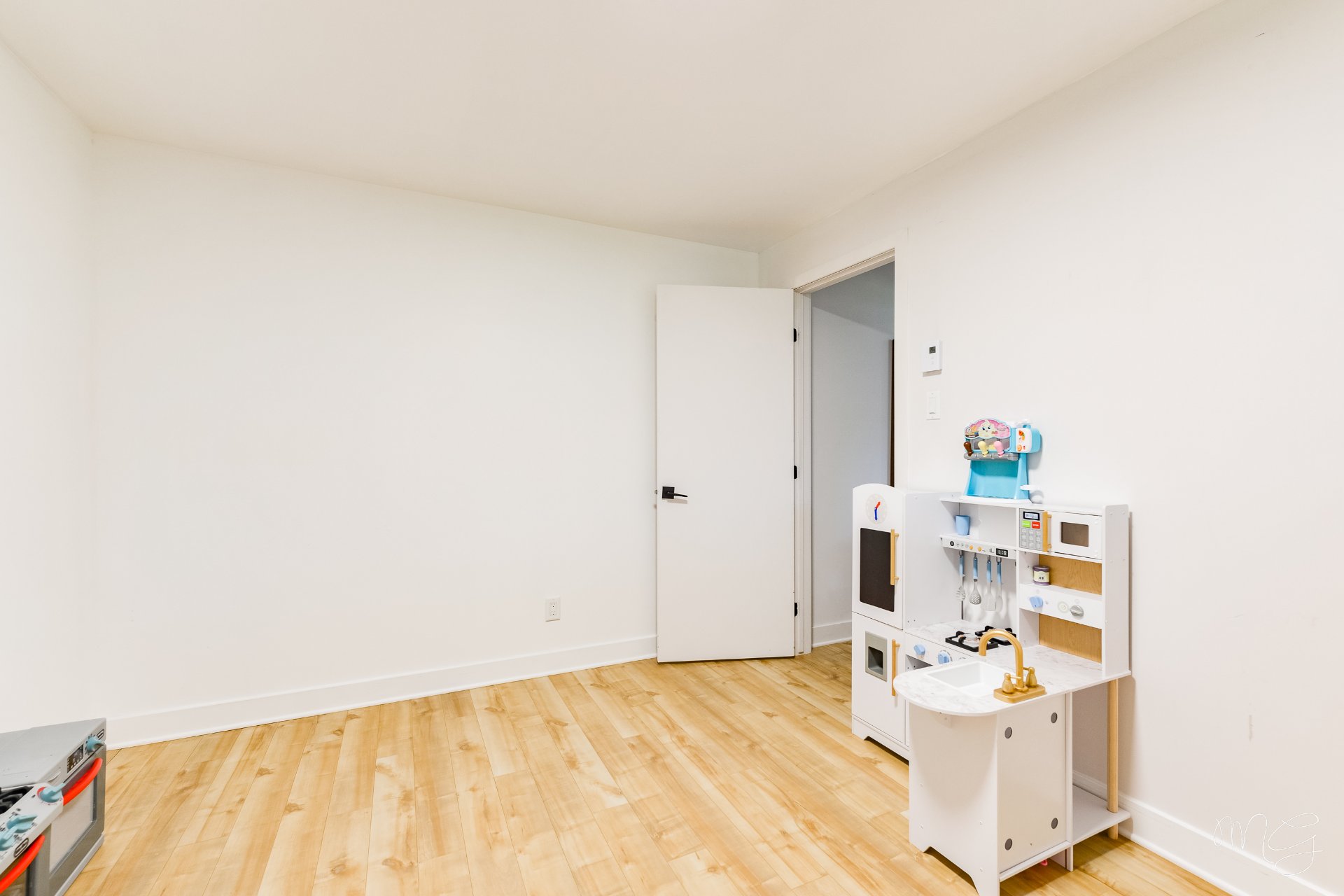 Photo - Bedroom