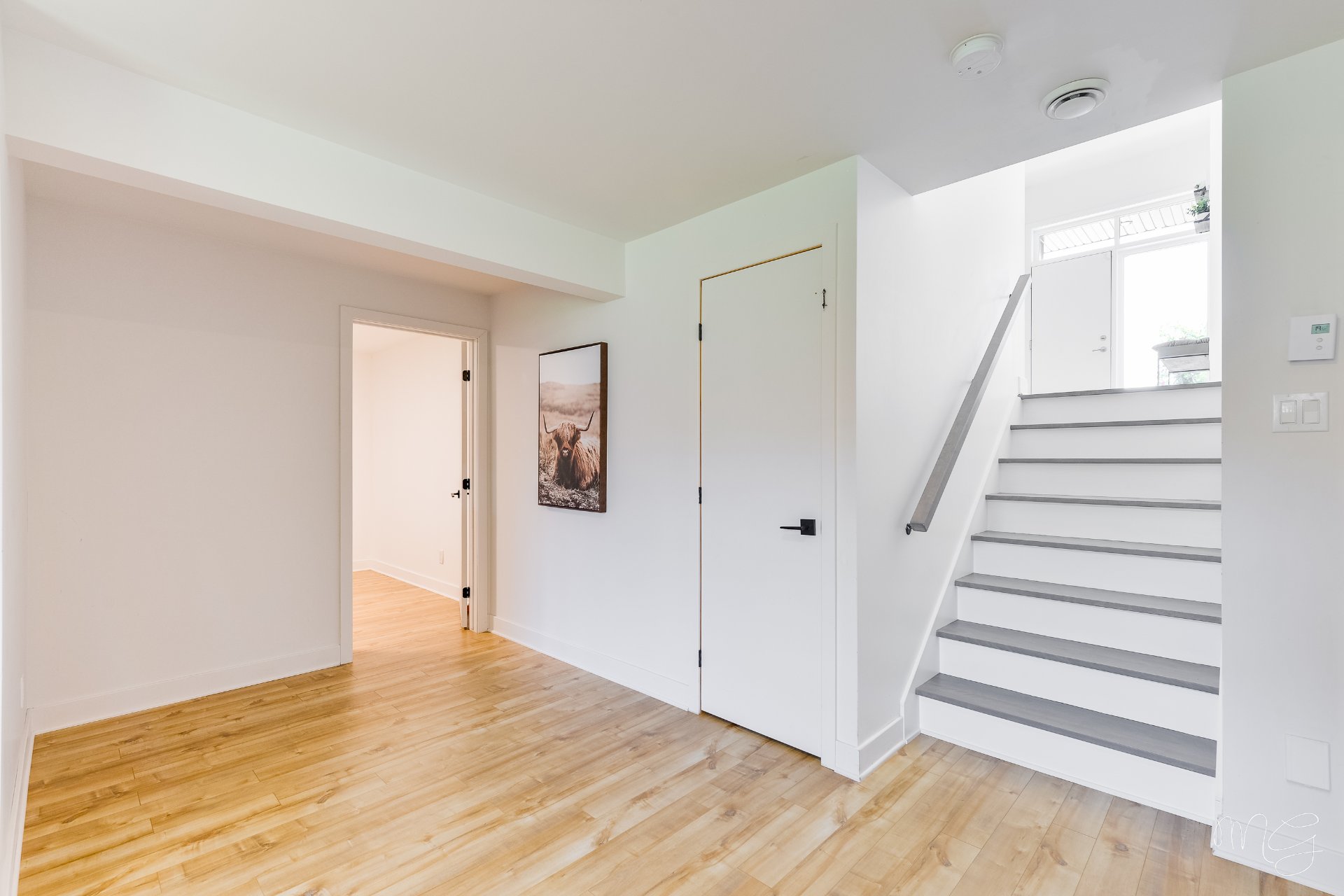 Photo - Family room