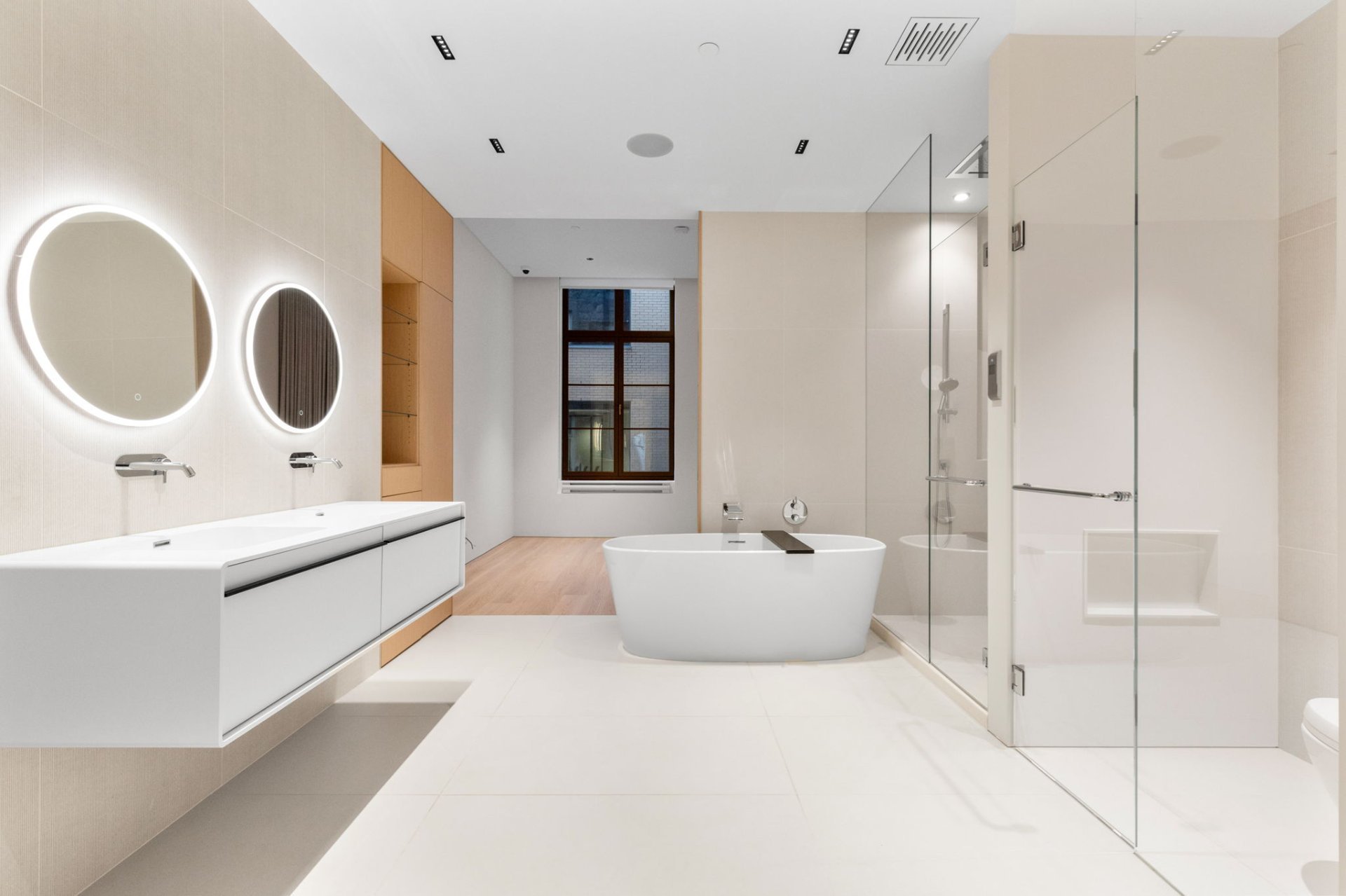 Ensuite bathroom