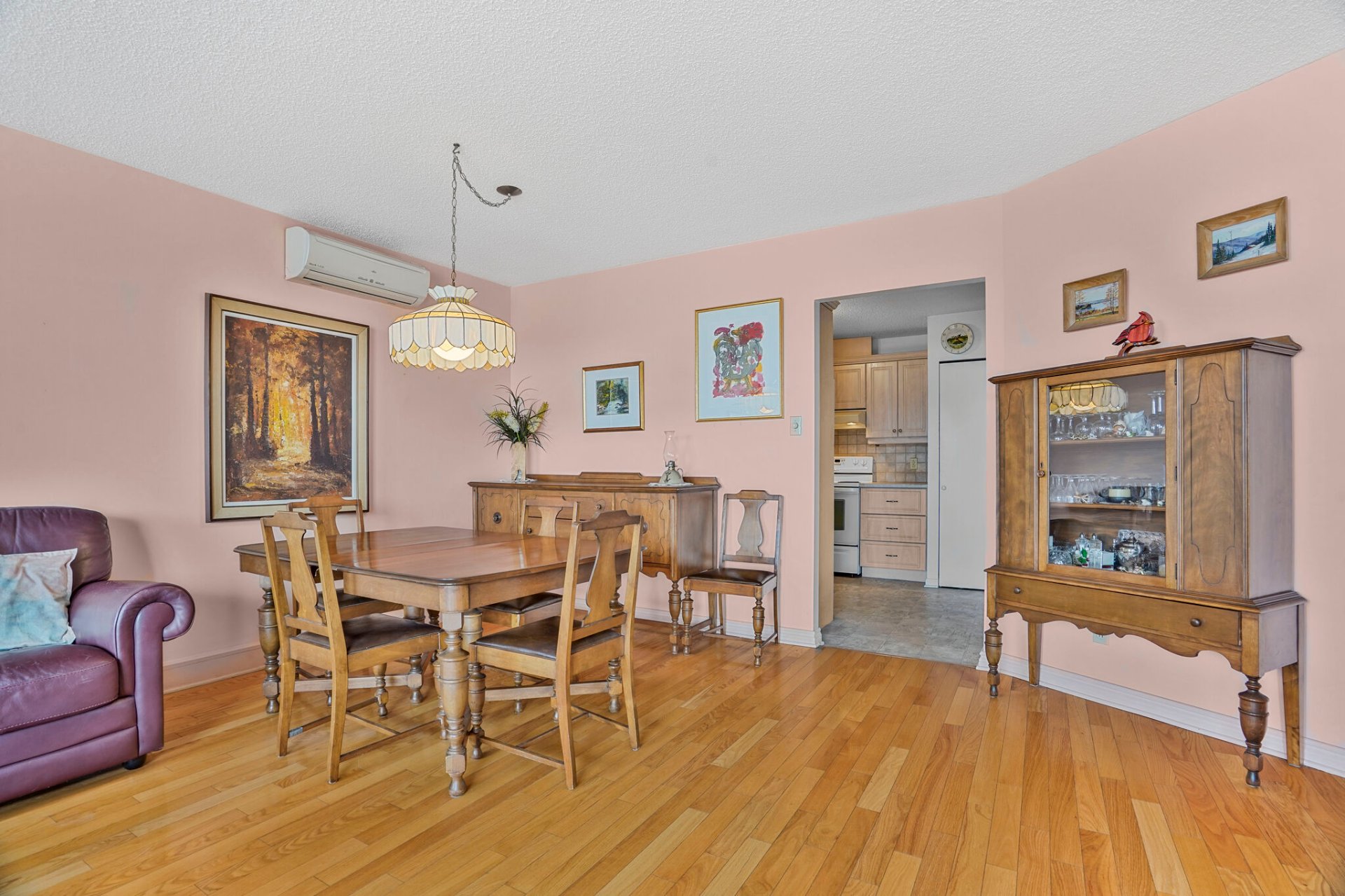 Photo - Dining room