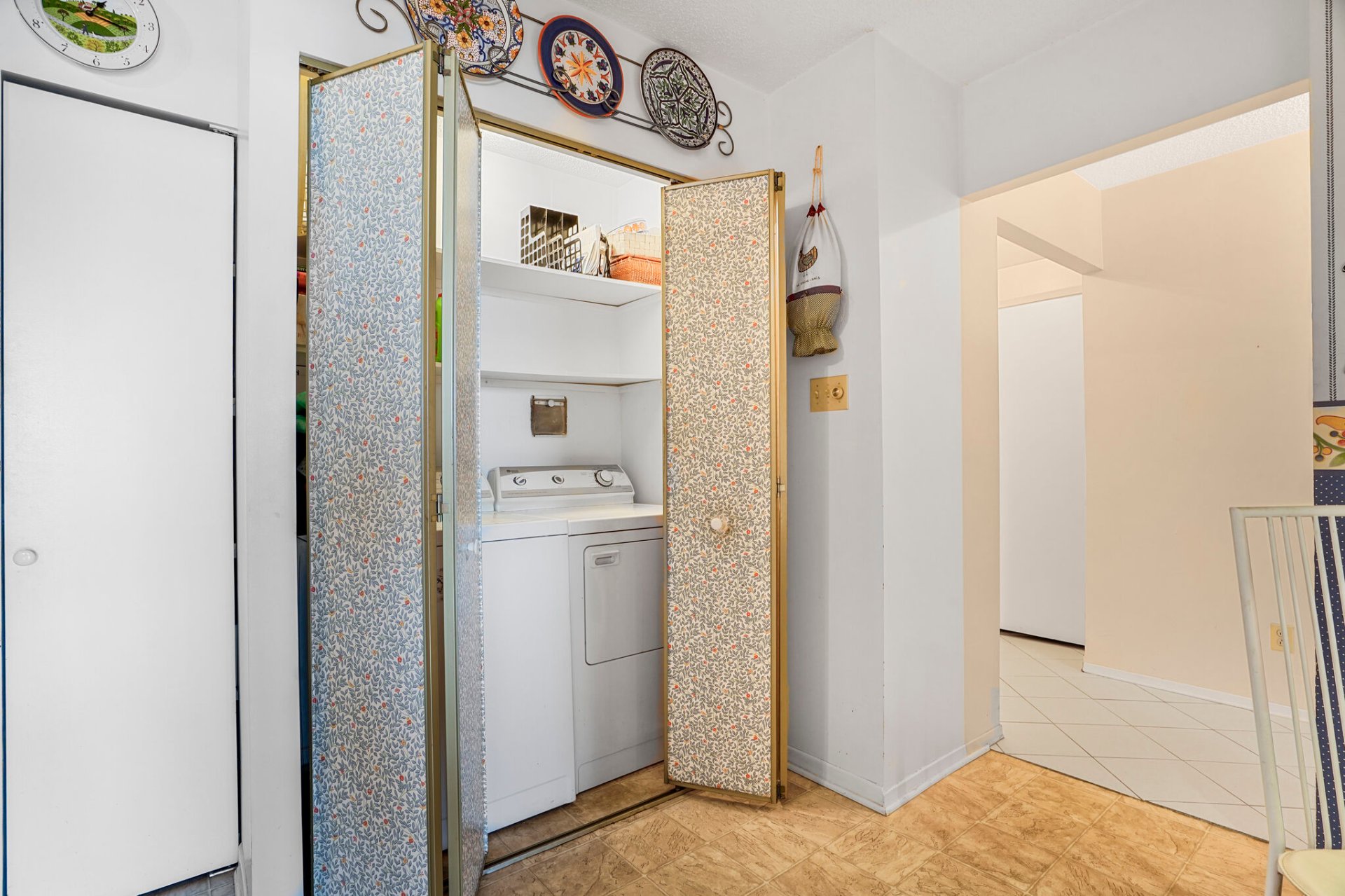 Photo - Laundry room
