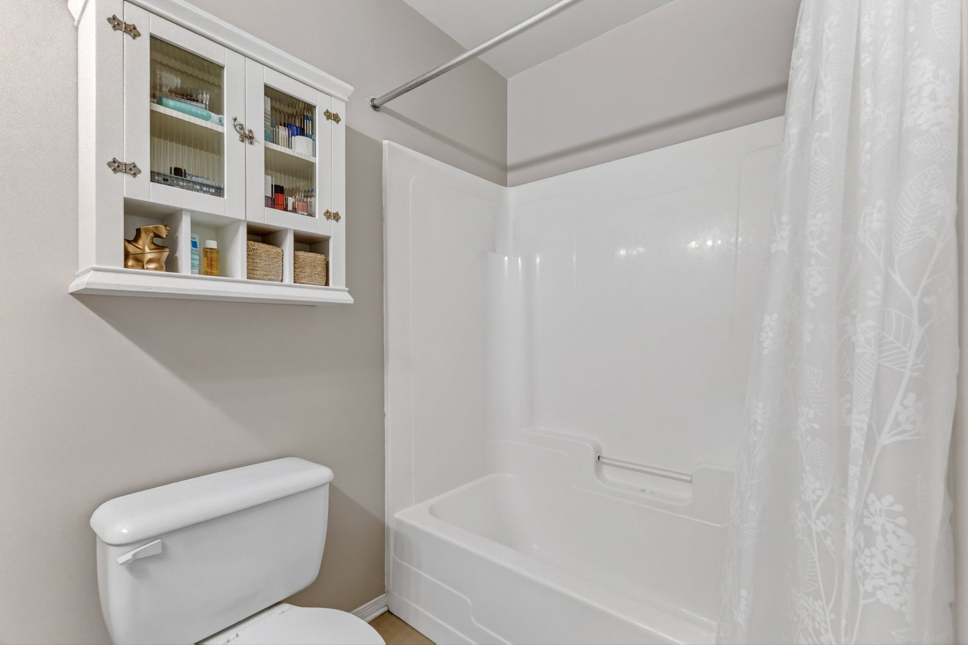 Photo - Bathroom