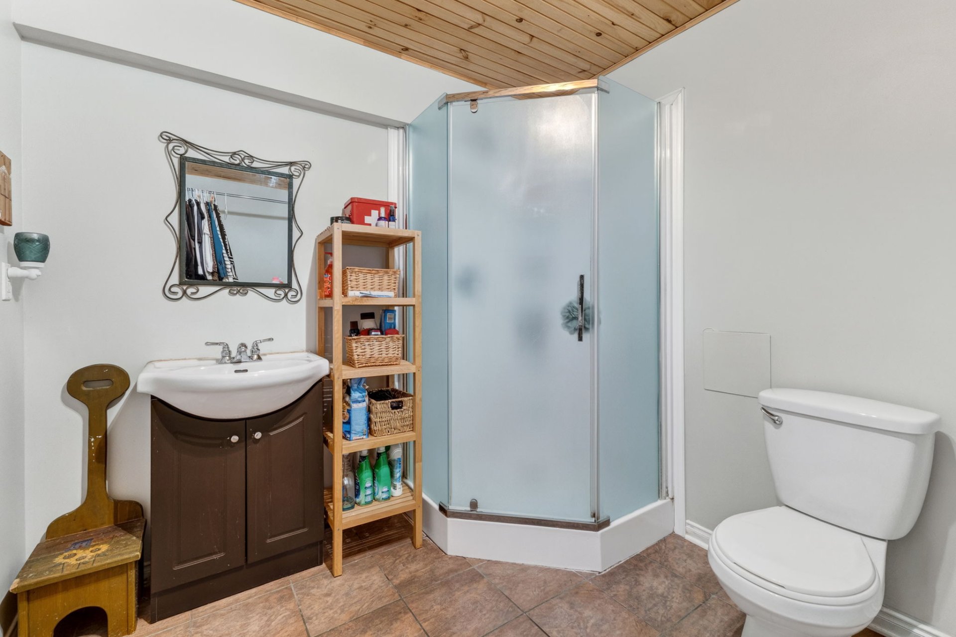 Photo - Bathroom