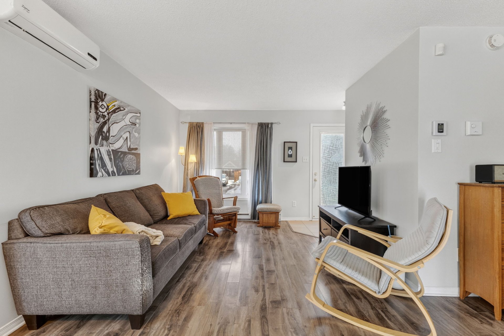 Photo - Living room