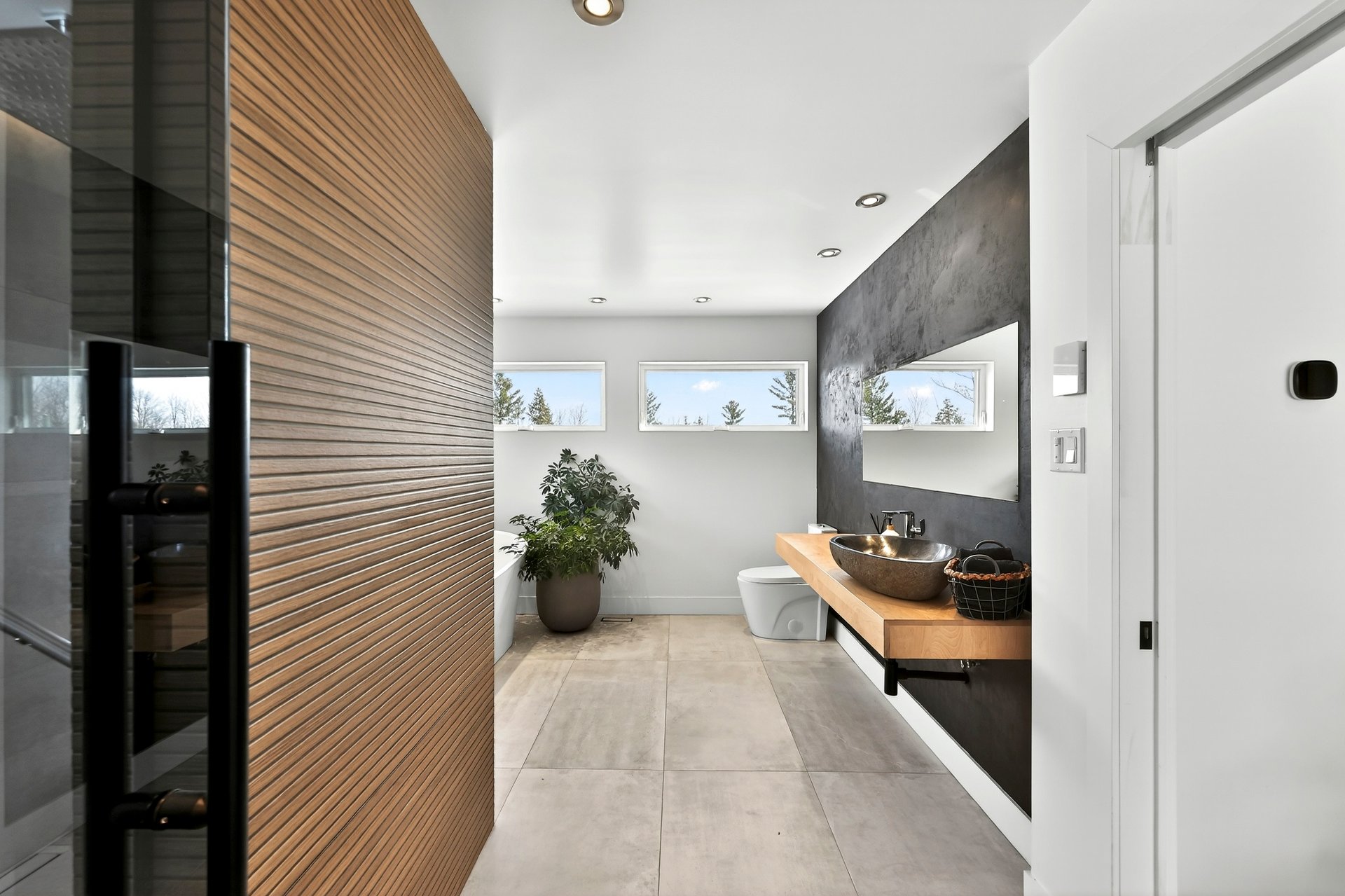 Photo - Salle de bains attenante à la CCP