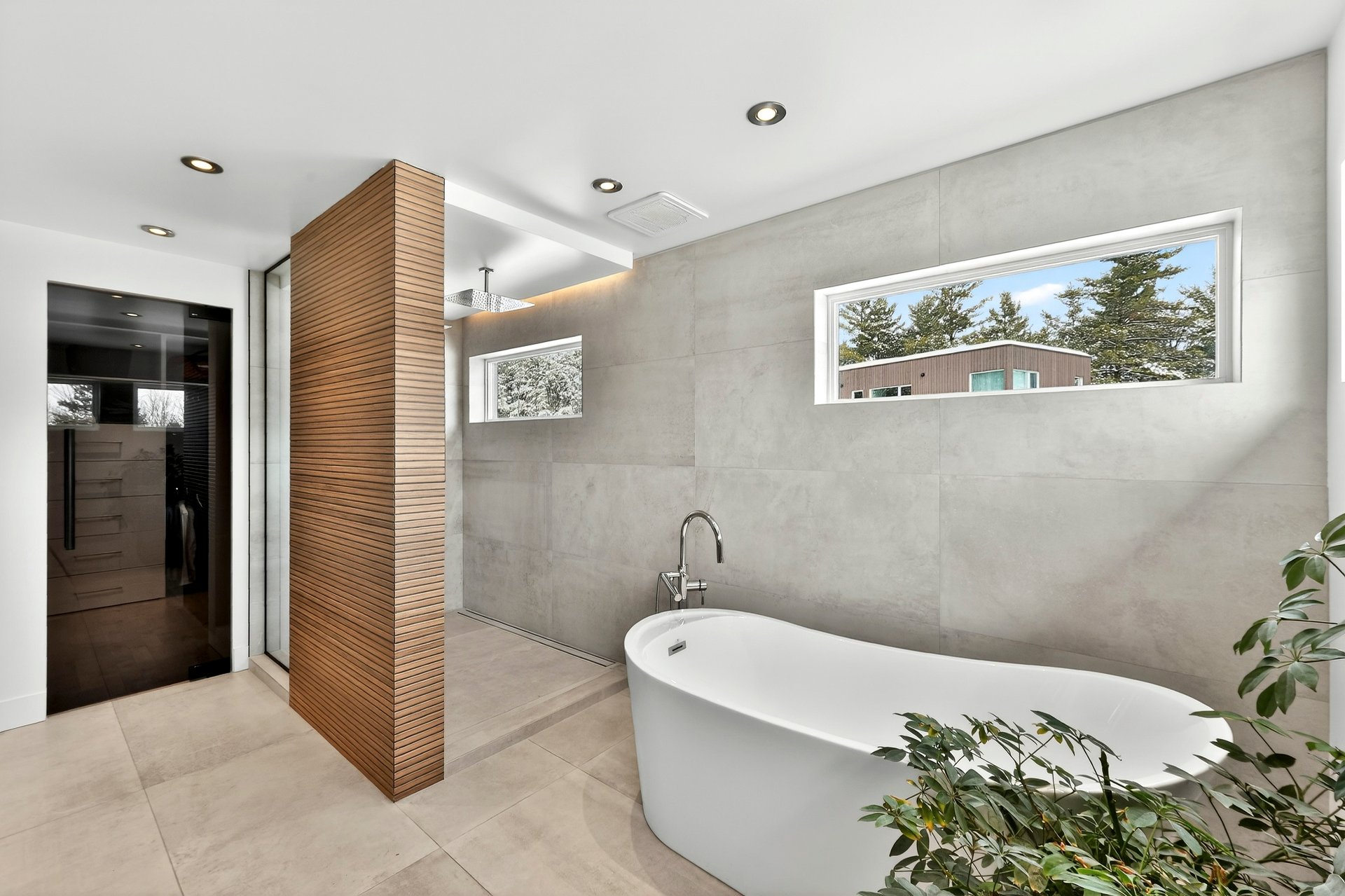 Photo - Salle de bains attenante à la CCP