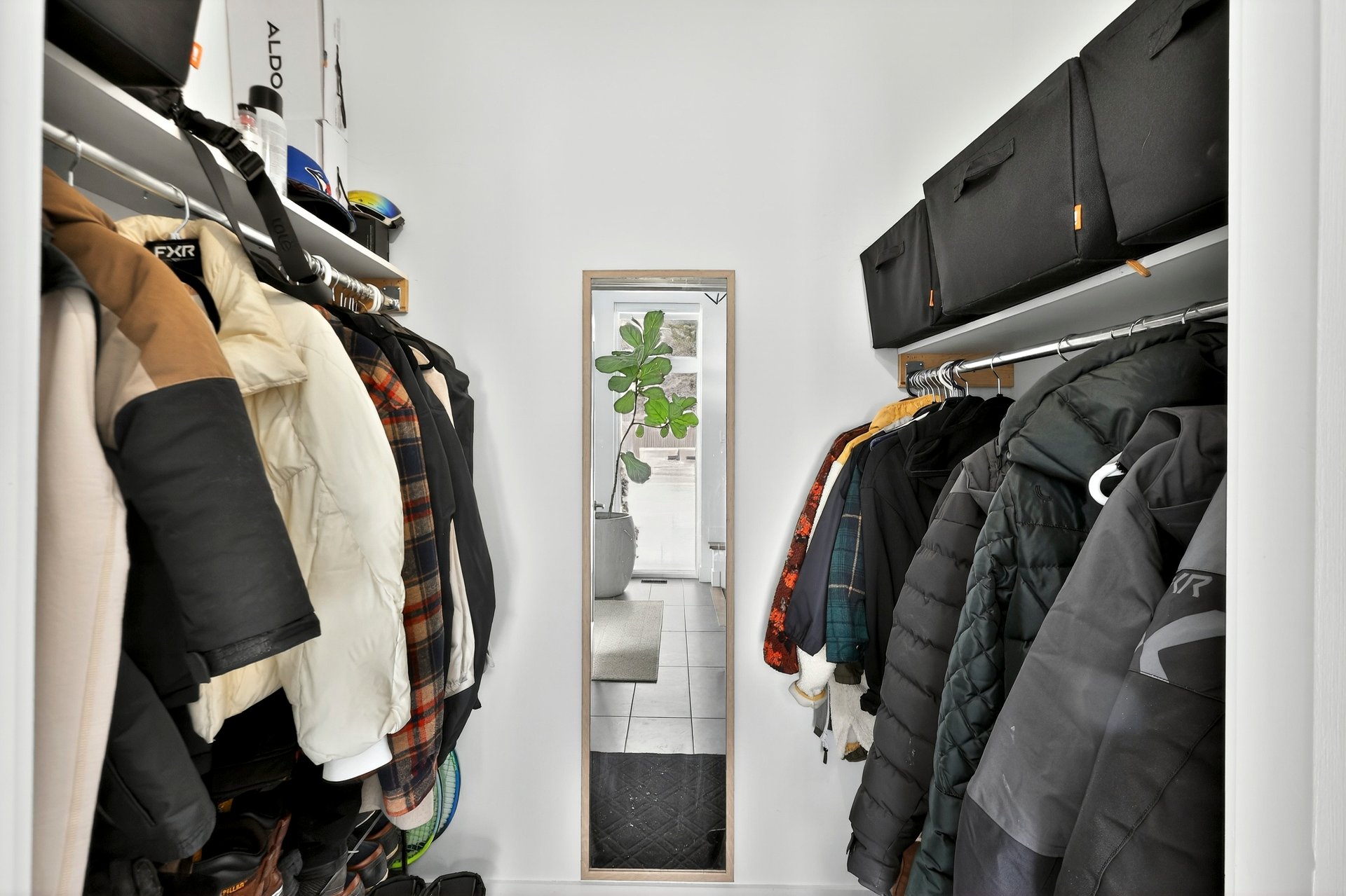 Photo - Penderie (Walk-in)