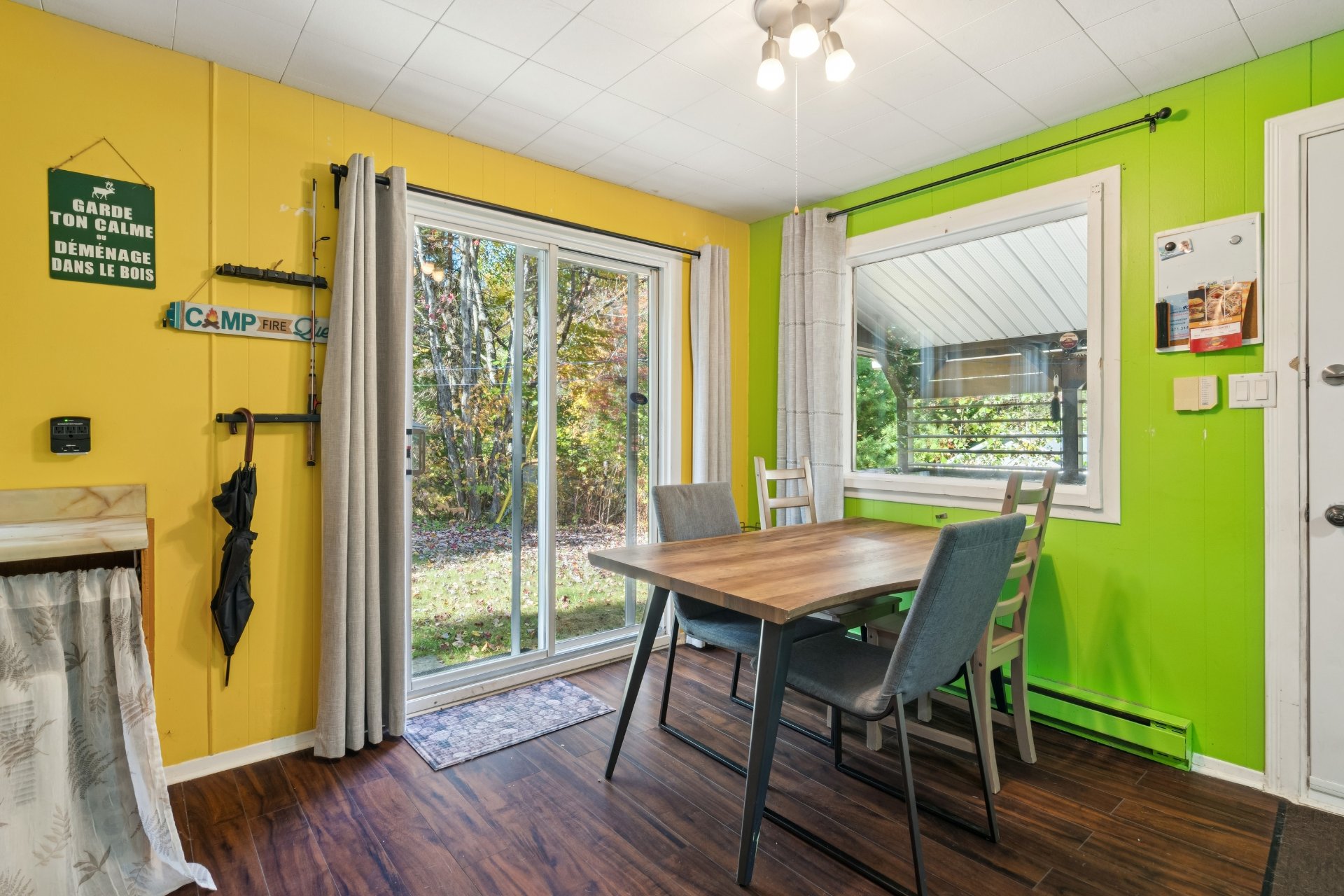 Photo - Salle à manger