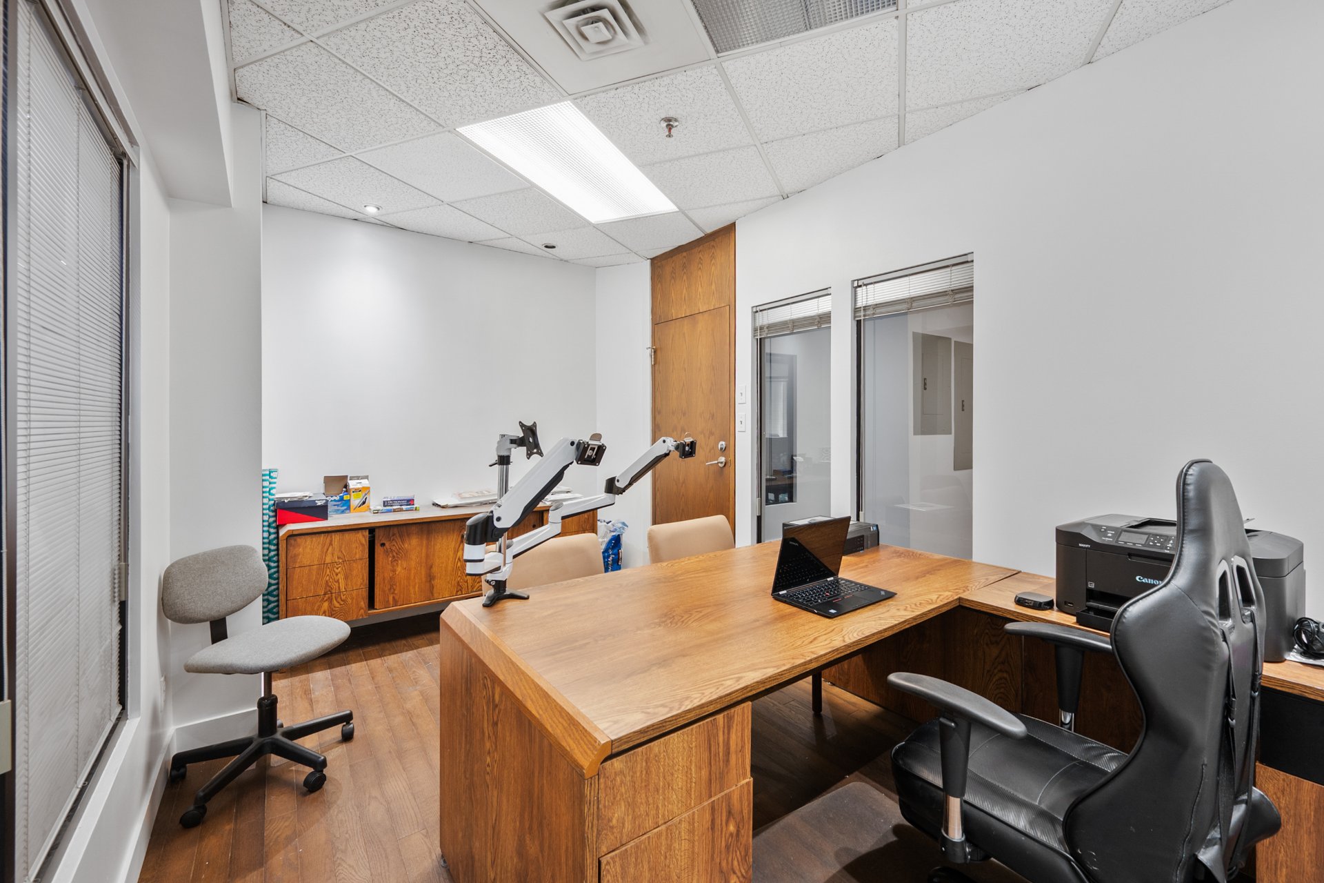 Photo - Office