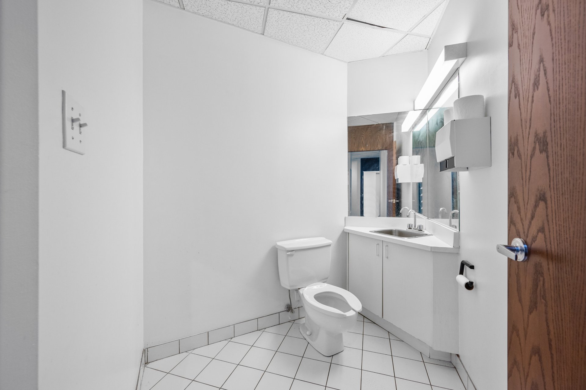 Photo - Bathroom