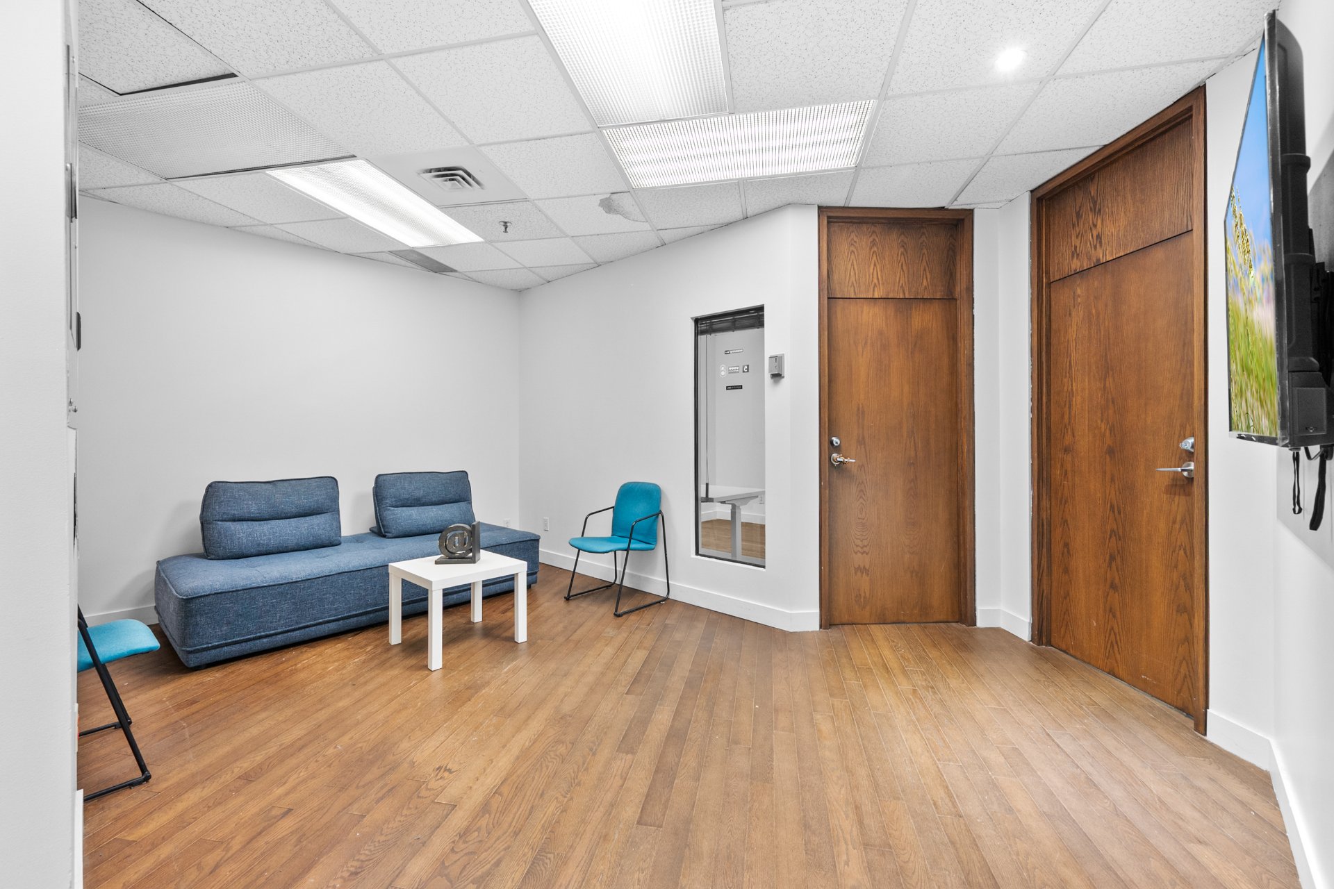 Photo - Room