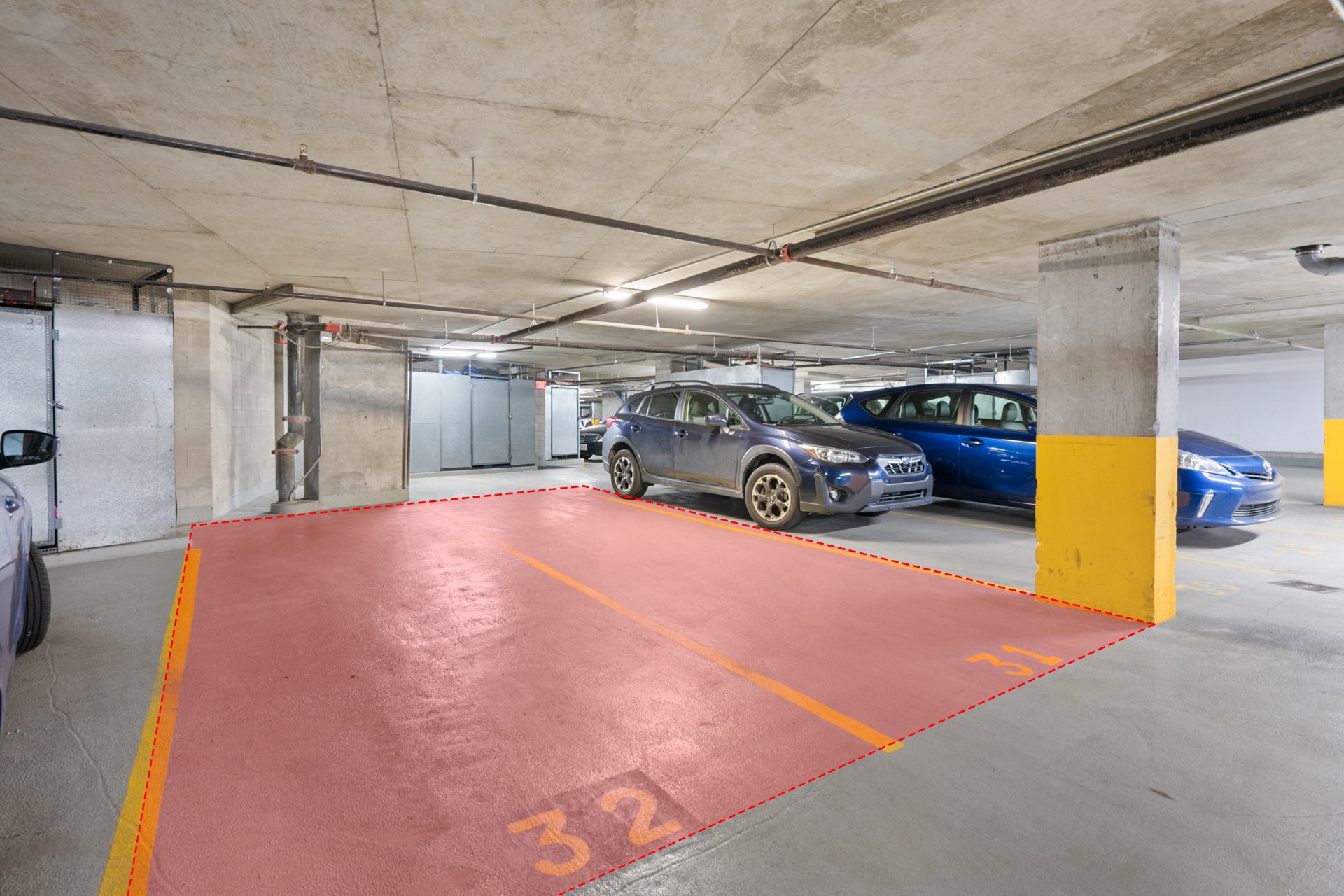 Photo - Garage