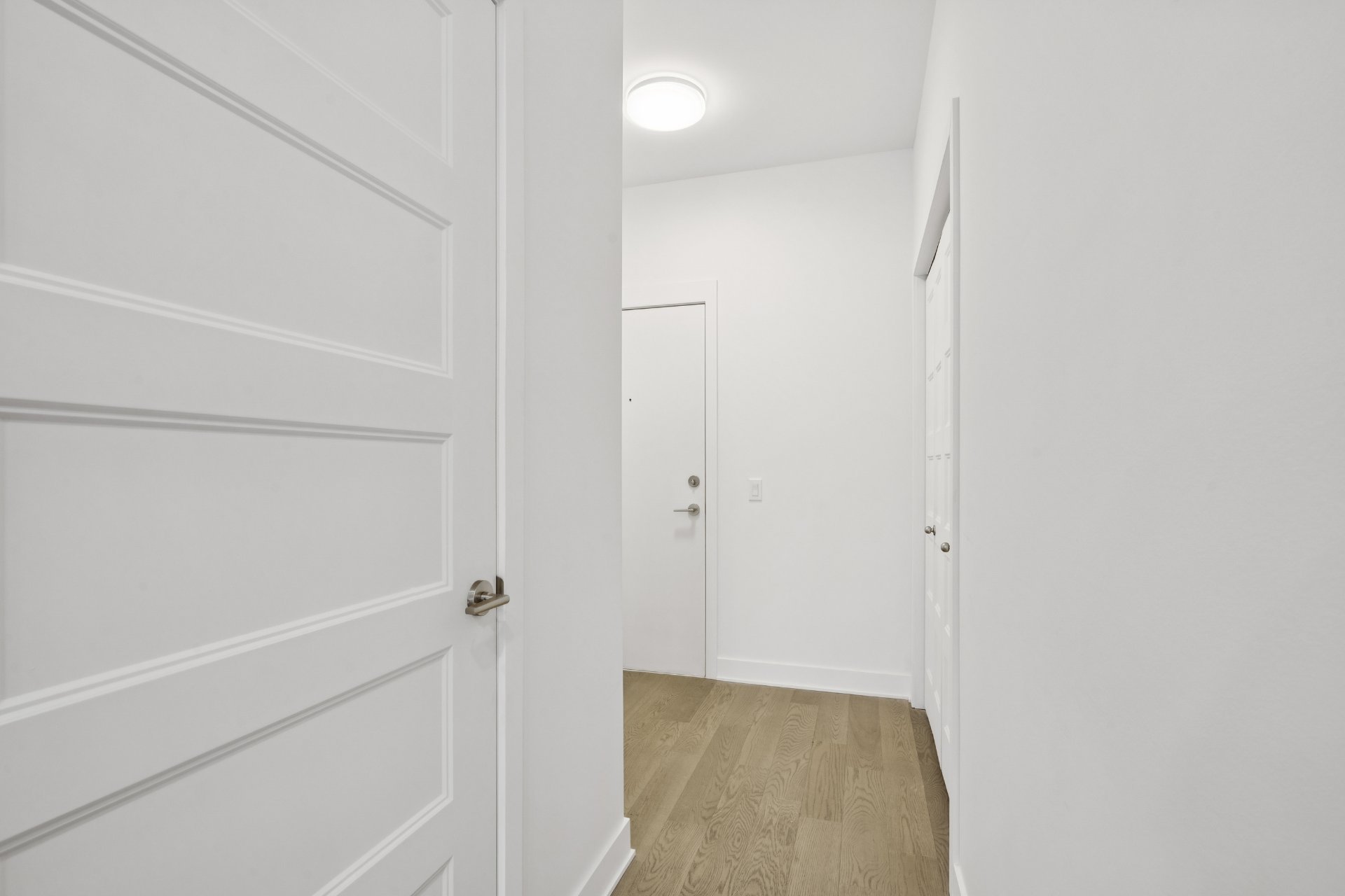 Photo - PASAGEWAY