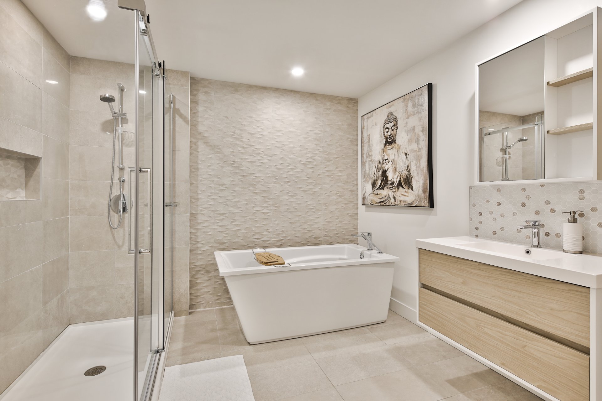 Salle de bains attenante à la CCP