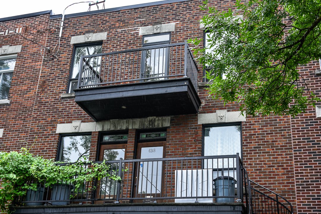 Façade