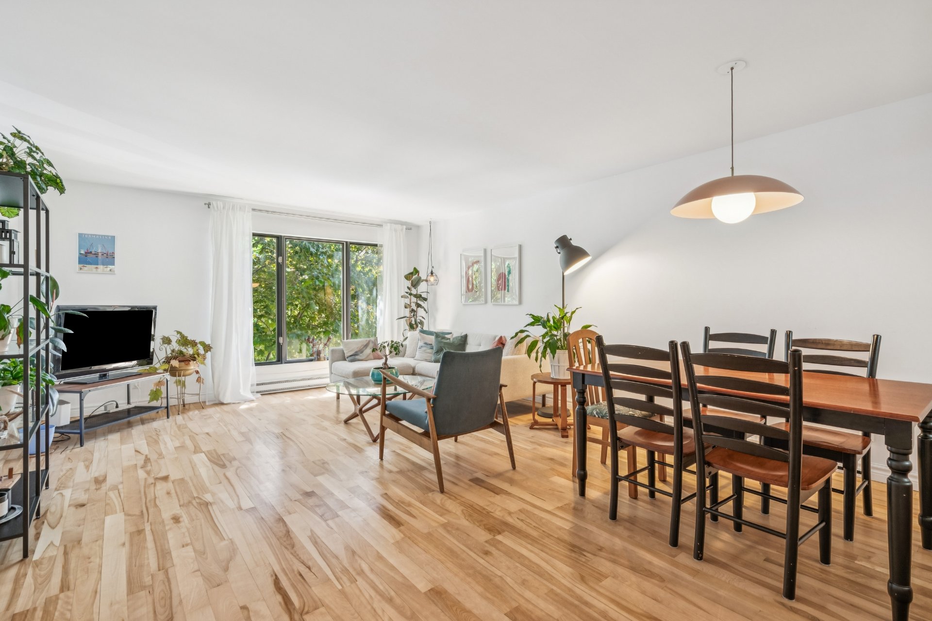Photo - Salle à manger
