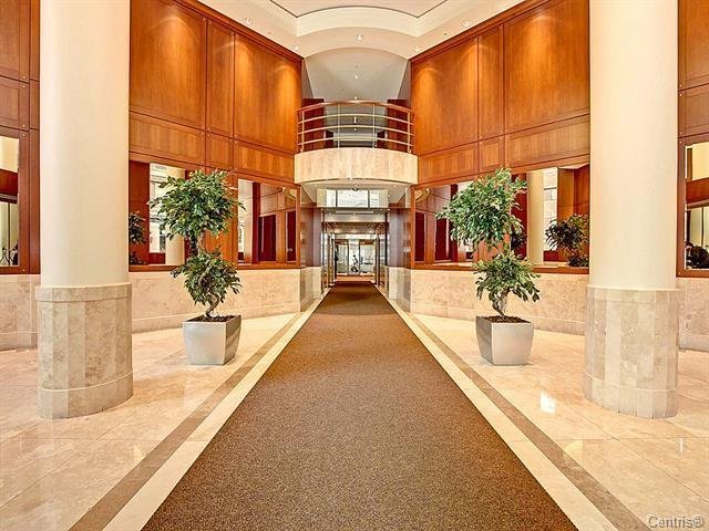 Photo - Reception Area