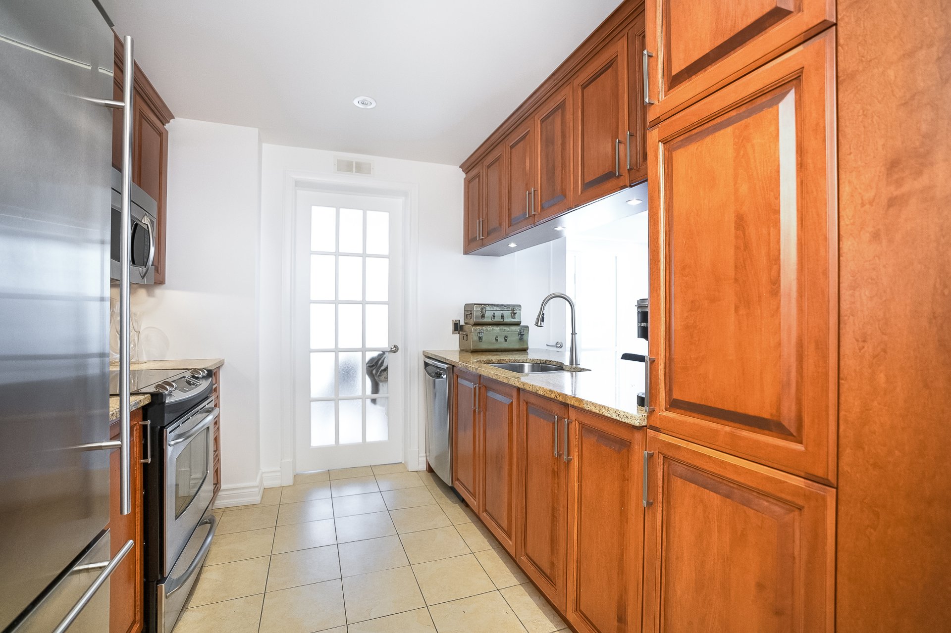 Photo - Kitchen