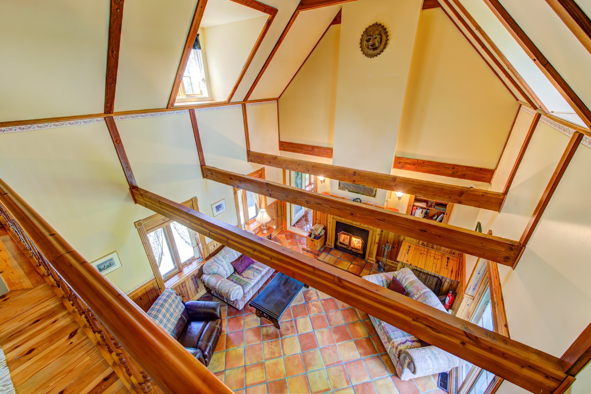 Photo - Mezzanine