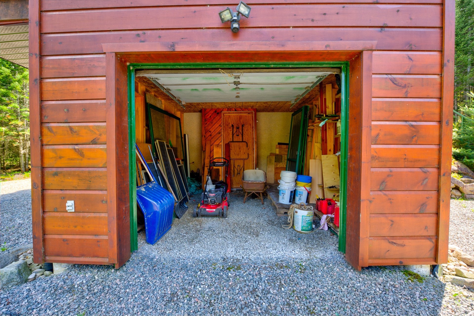 Photo - Garage