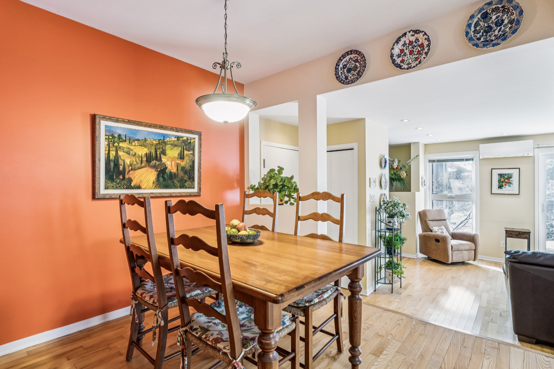 Photo - Salle à manger