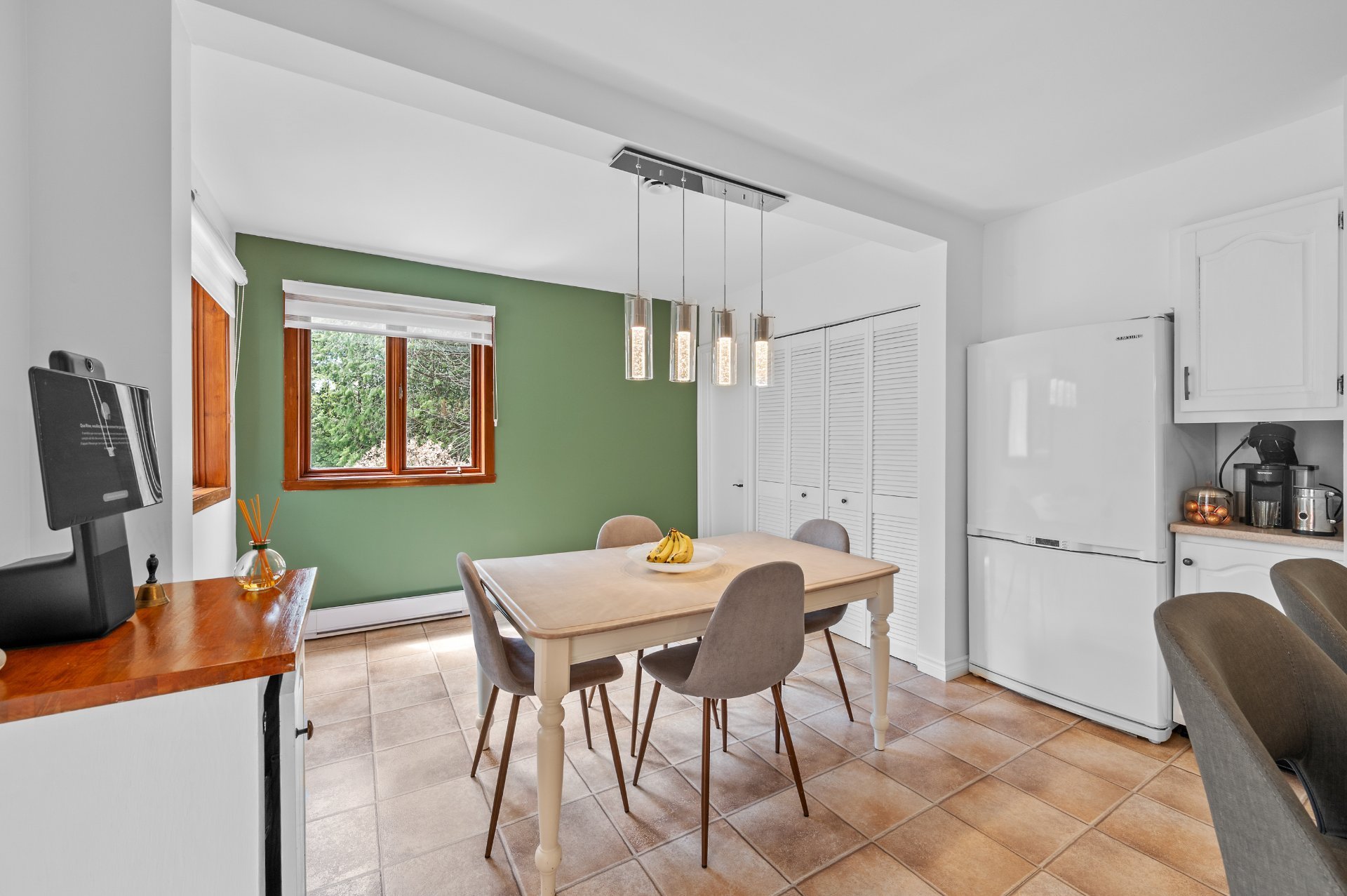 Photo - Salle à manger