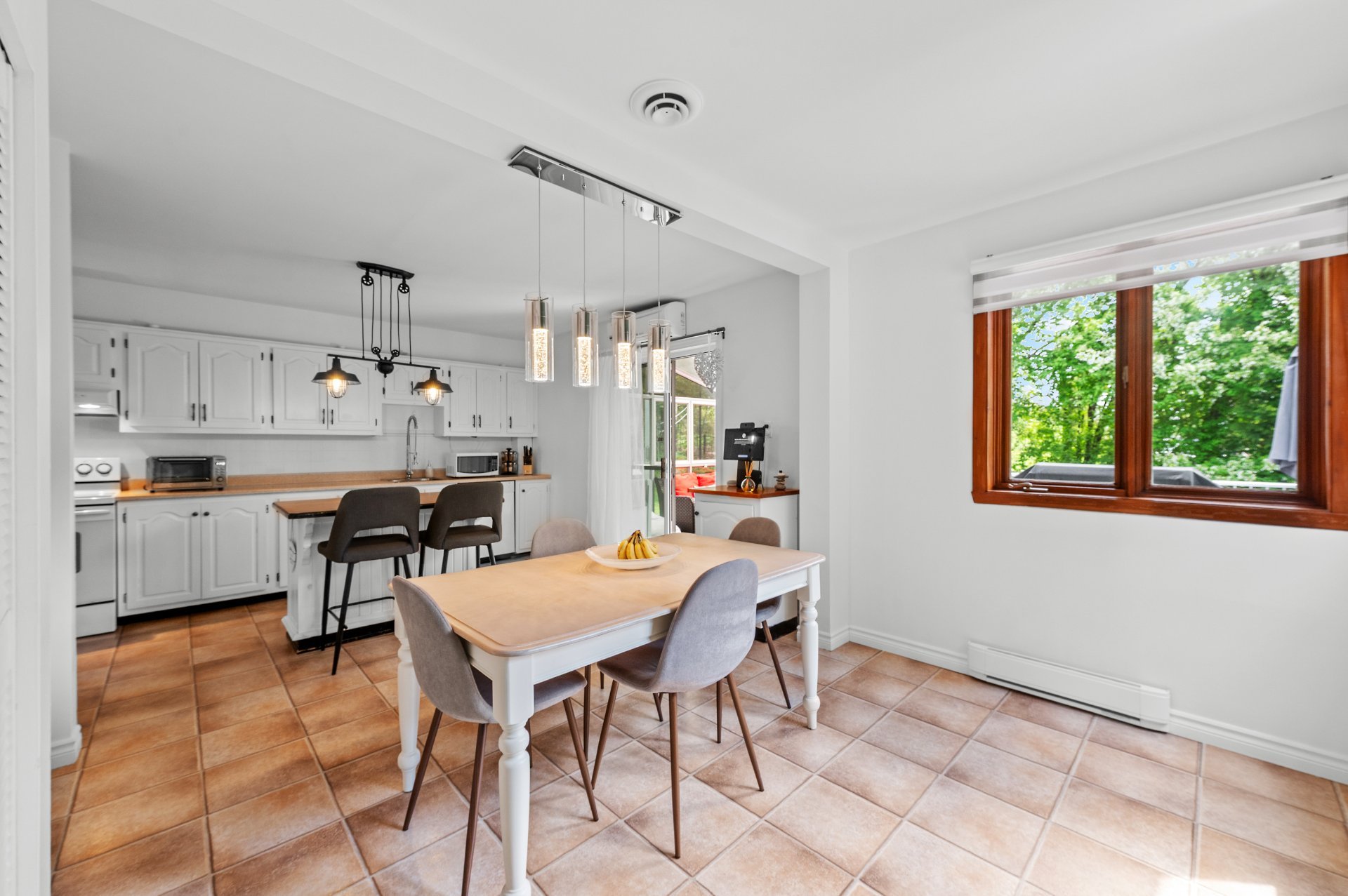 Photo - Salle à manger