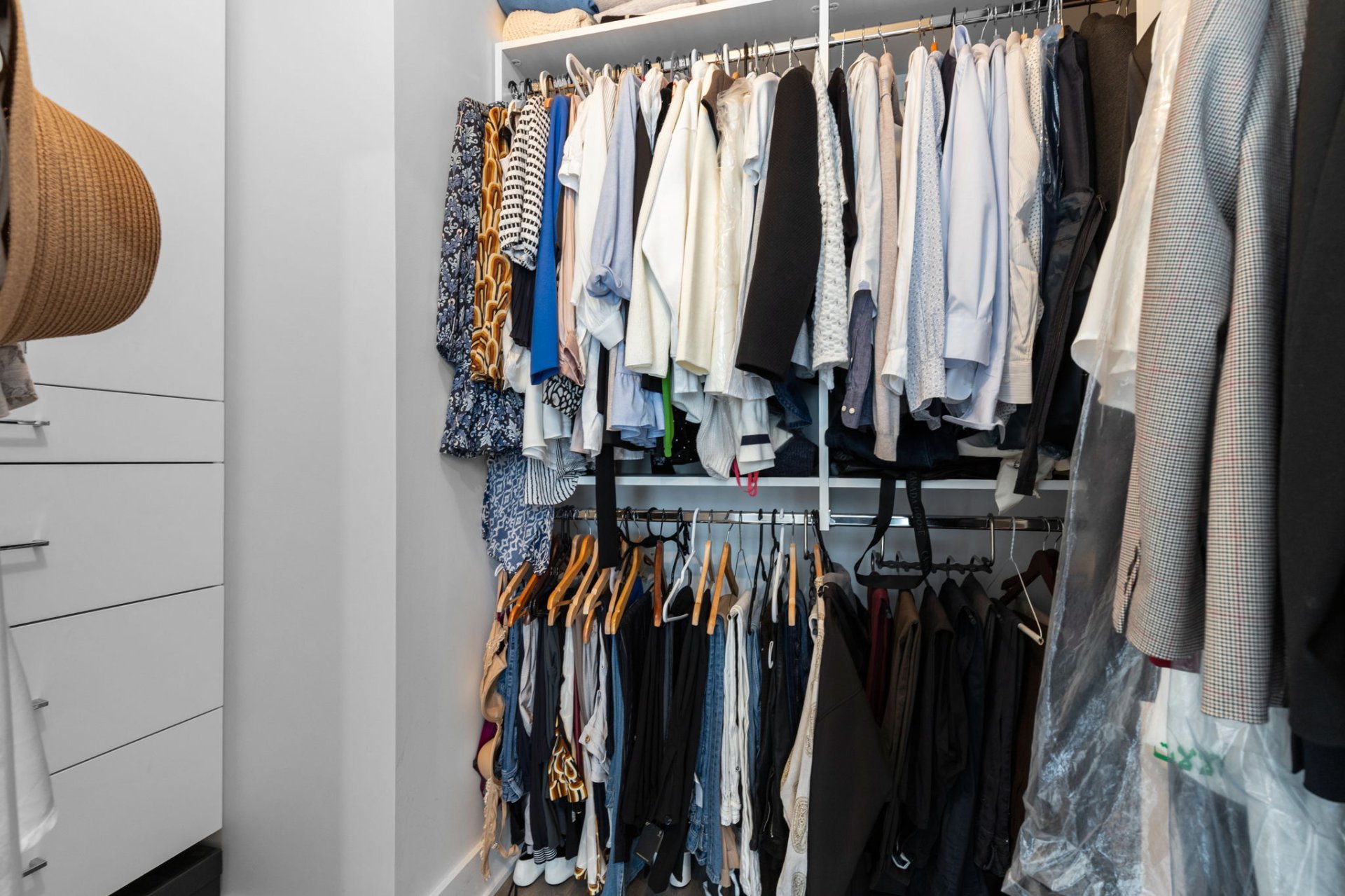 Walk-in closet