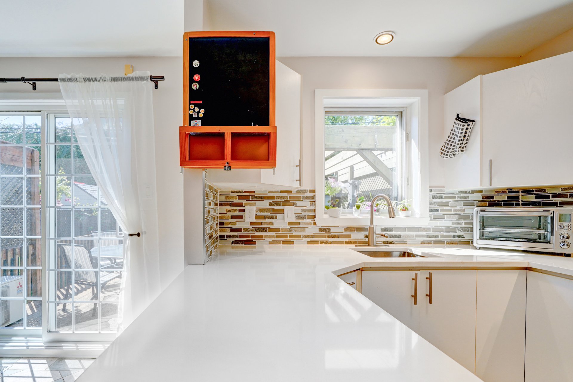 Photo - Kitchen