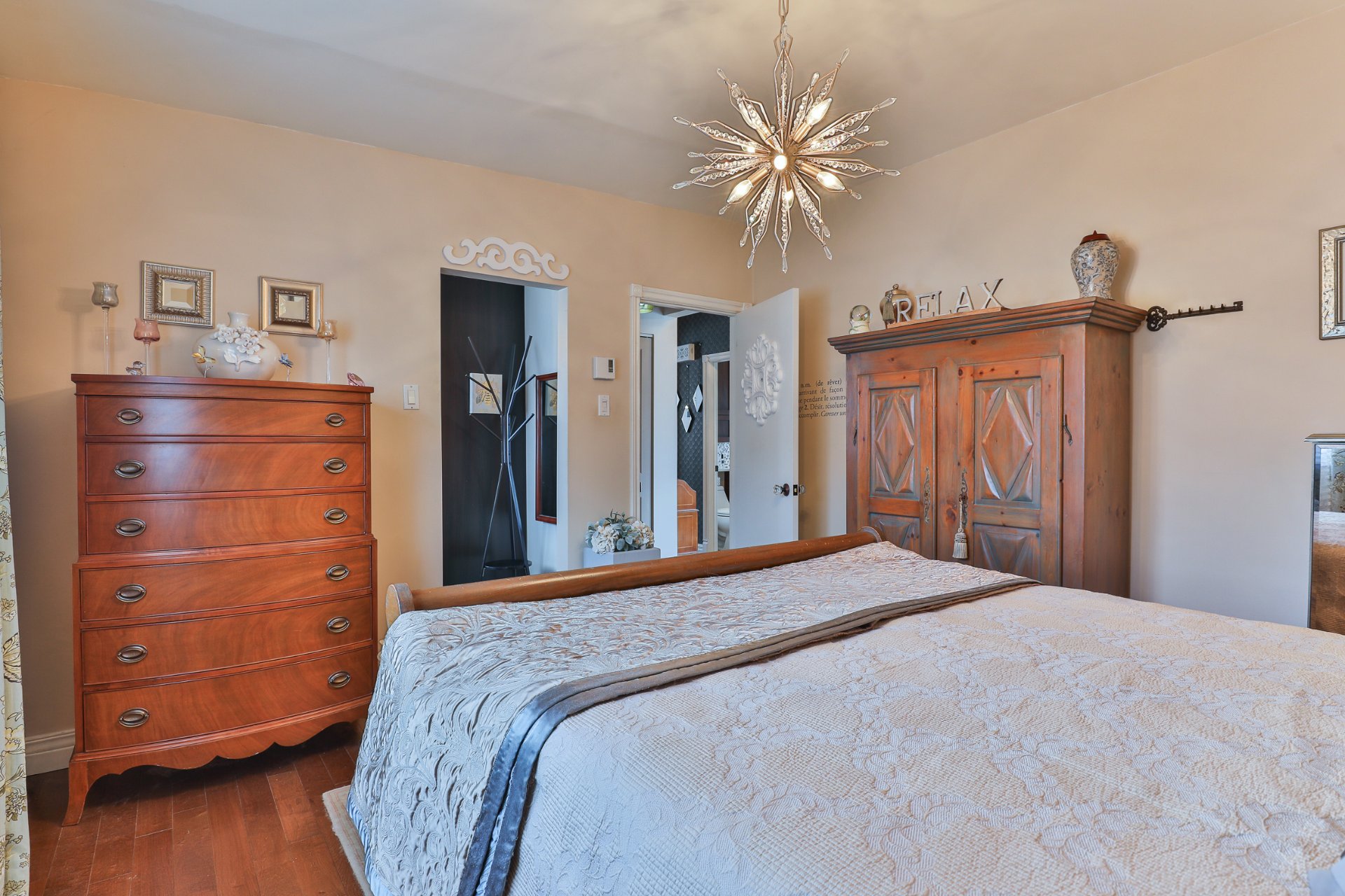 Chambre à coucher principale