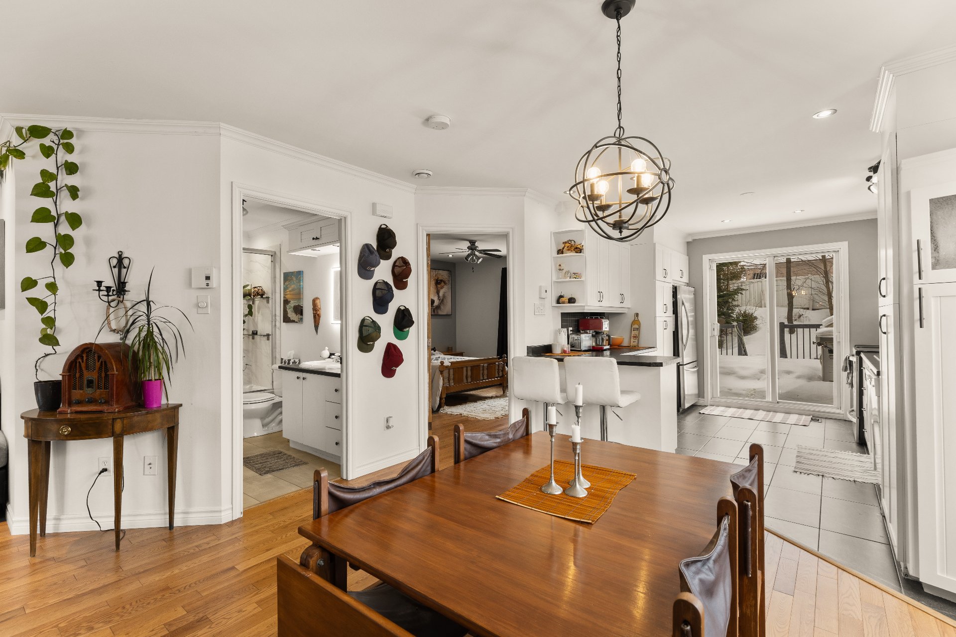 Photo - Salle à manger