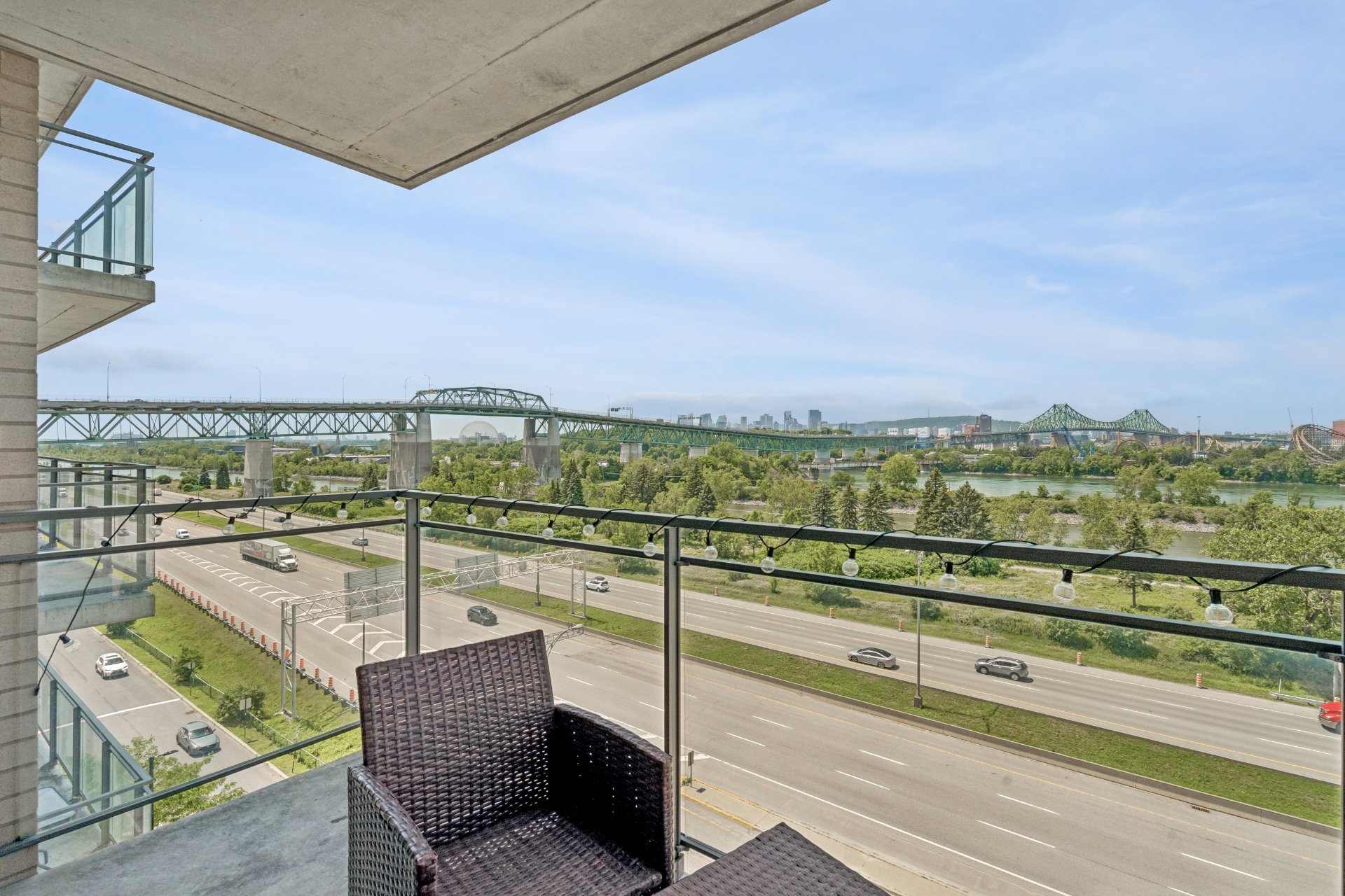 Photo - Balcon