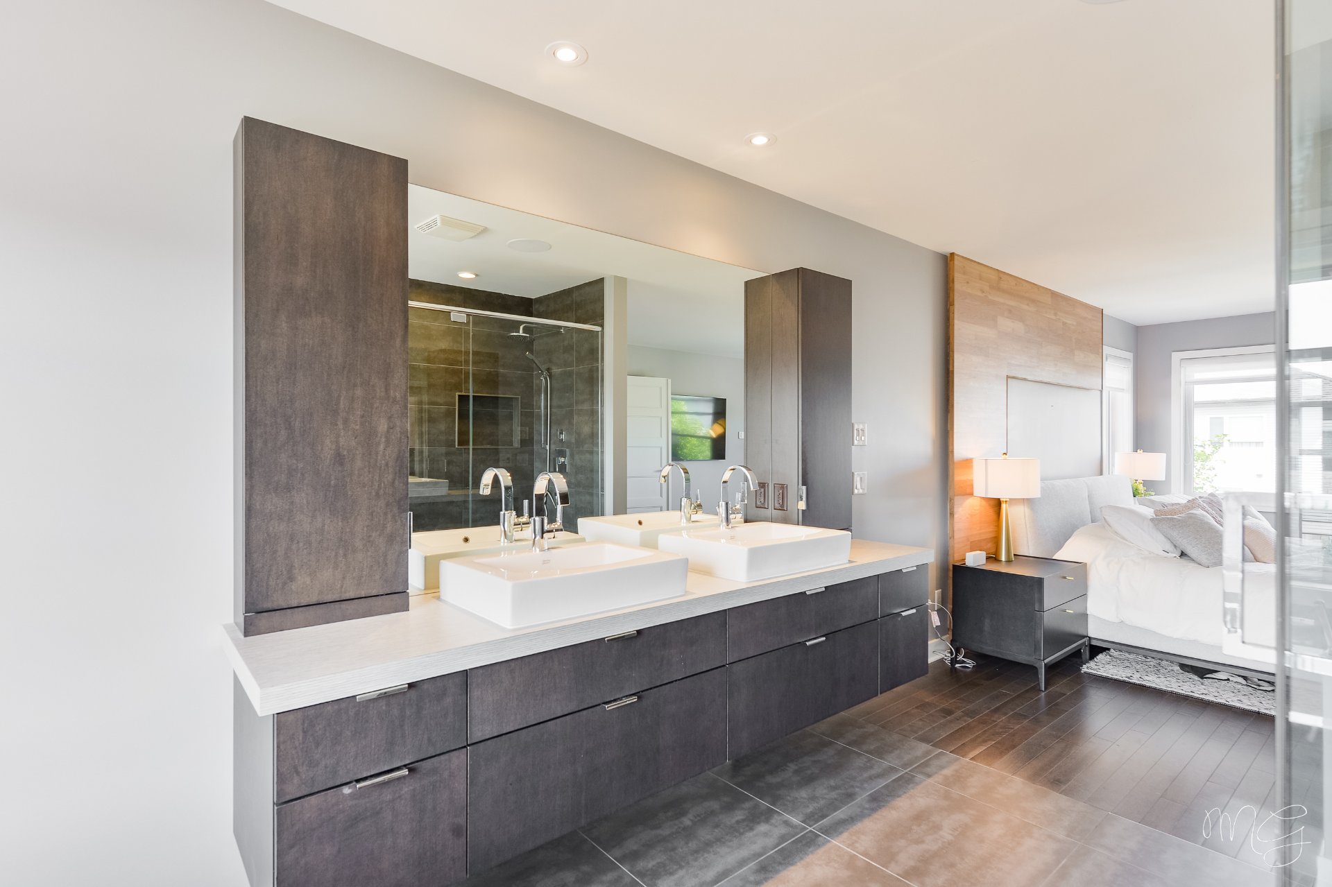 Salle de bains attenante à la CCP