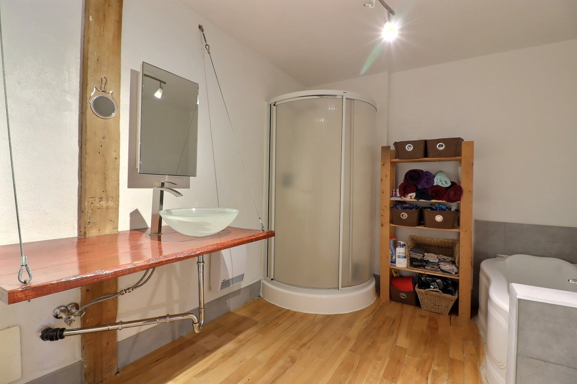 Photo - Bathroom