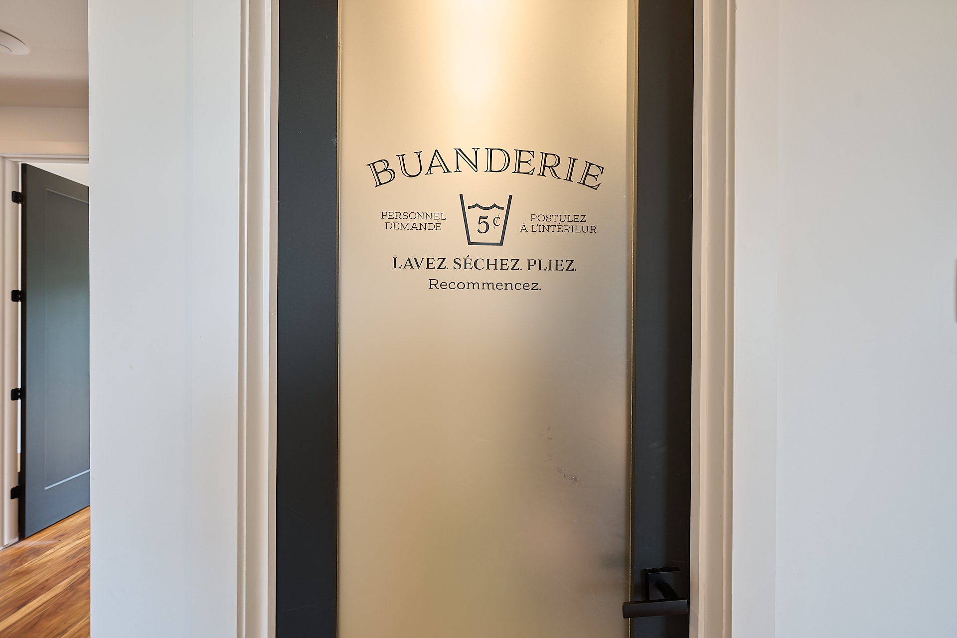 Photo - Salle de lavage