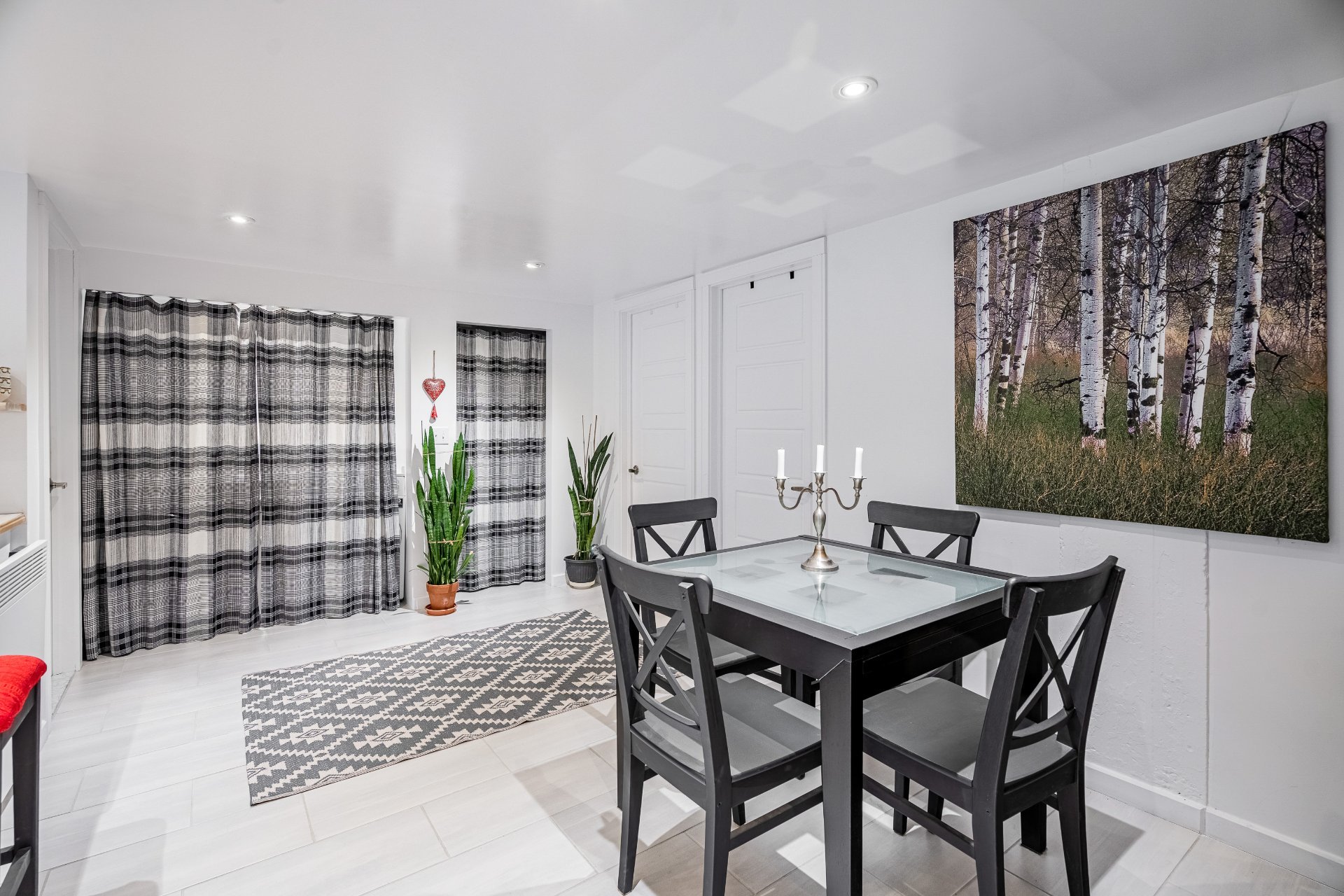 Photo - Salle à manger