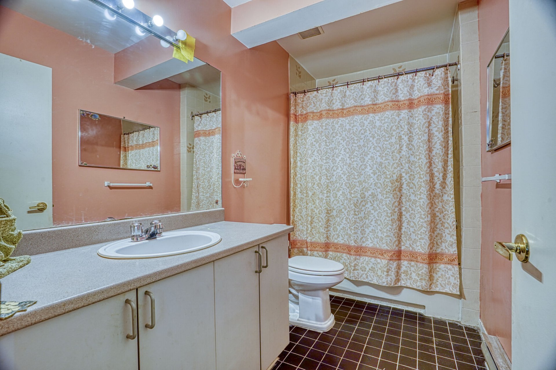 Photo - Bathroom