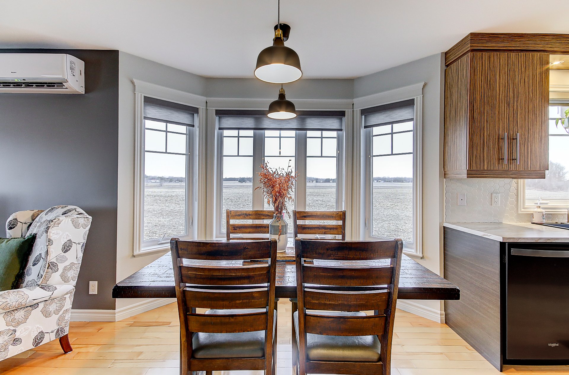 Photo - Salle à manger