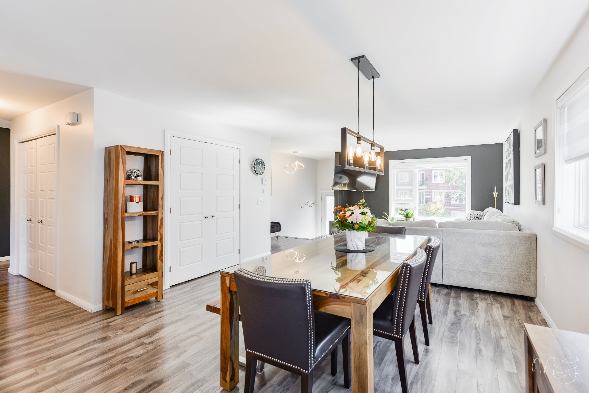 Photo - Salle à manger