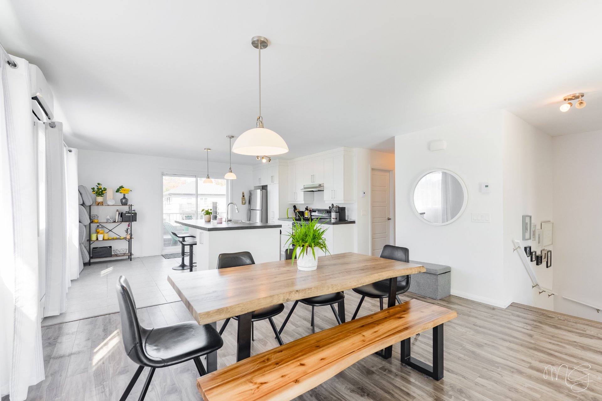 Photo - Salle à manger